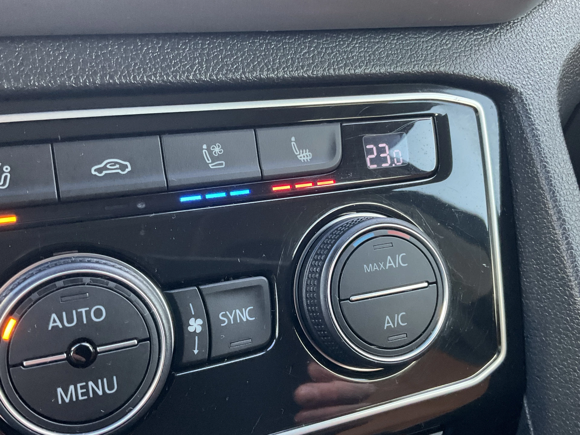 Hoofdafbeelding Volkswagen TERAMONT