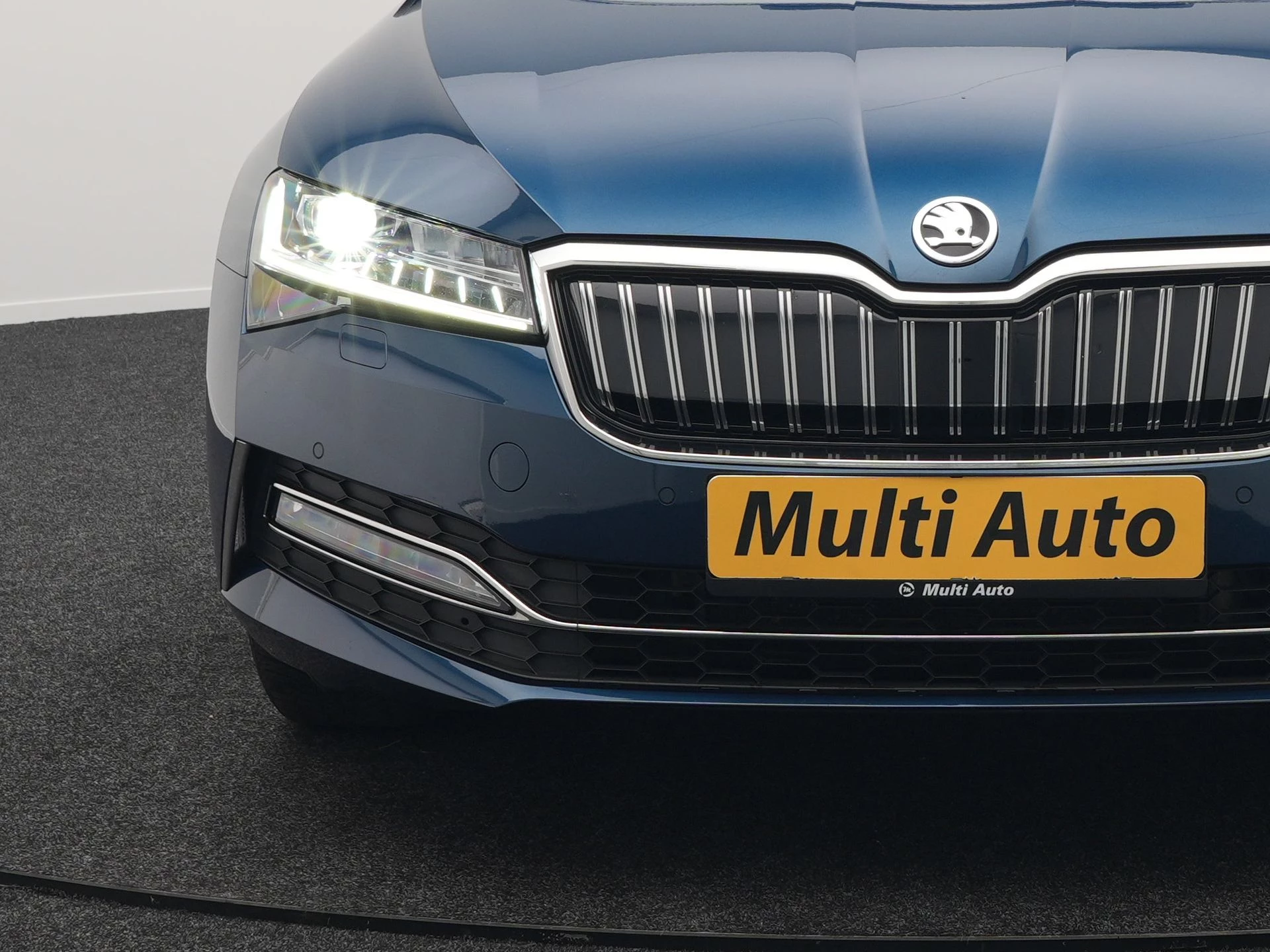 Hoofdafbeelding Škoda Superb