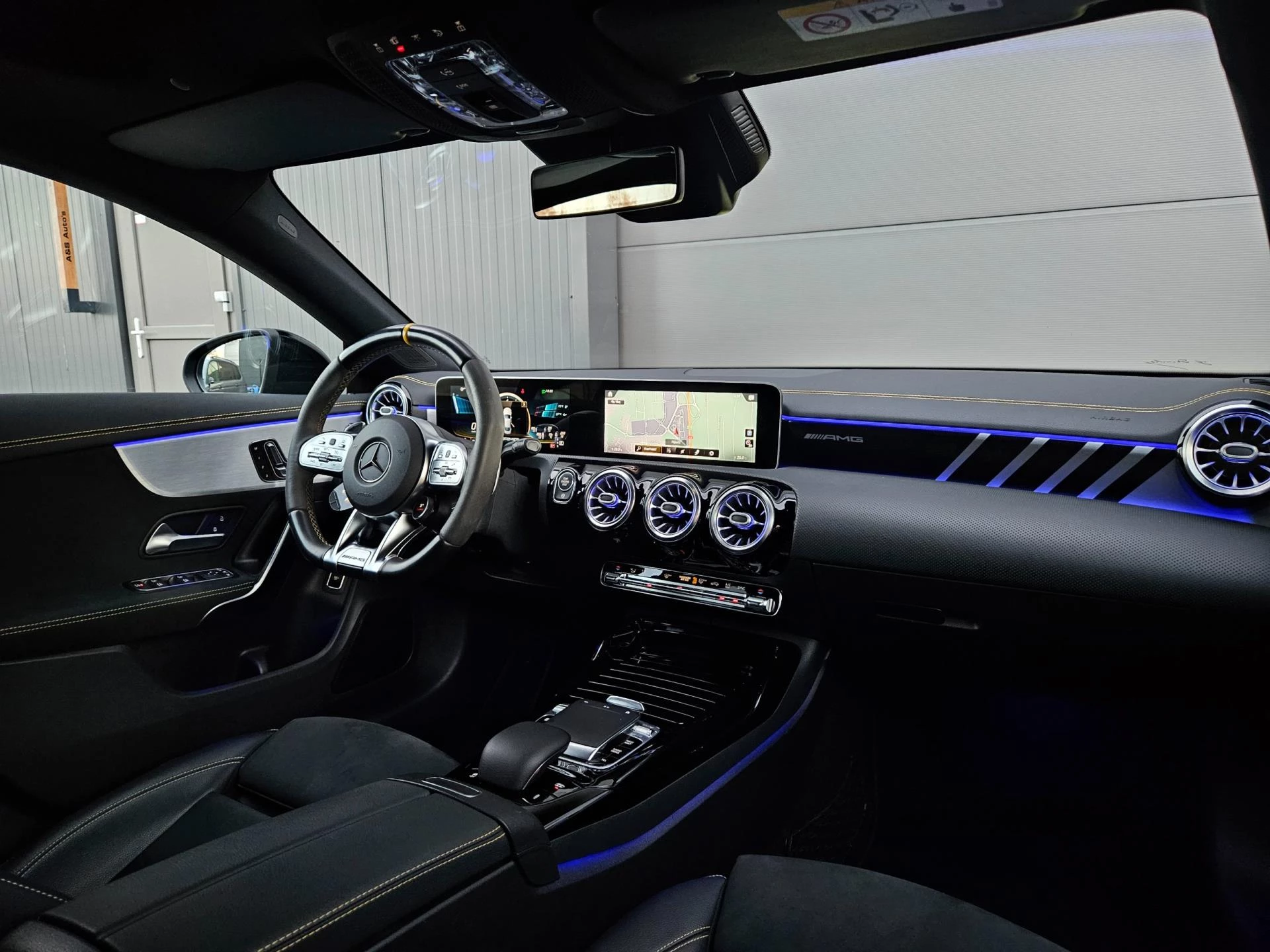 Hoofdafbeelding Mercedes-Benz CLA