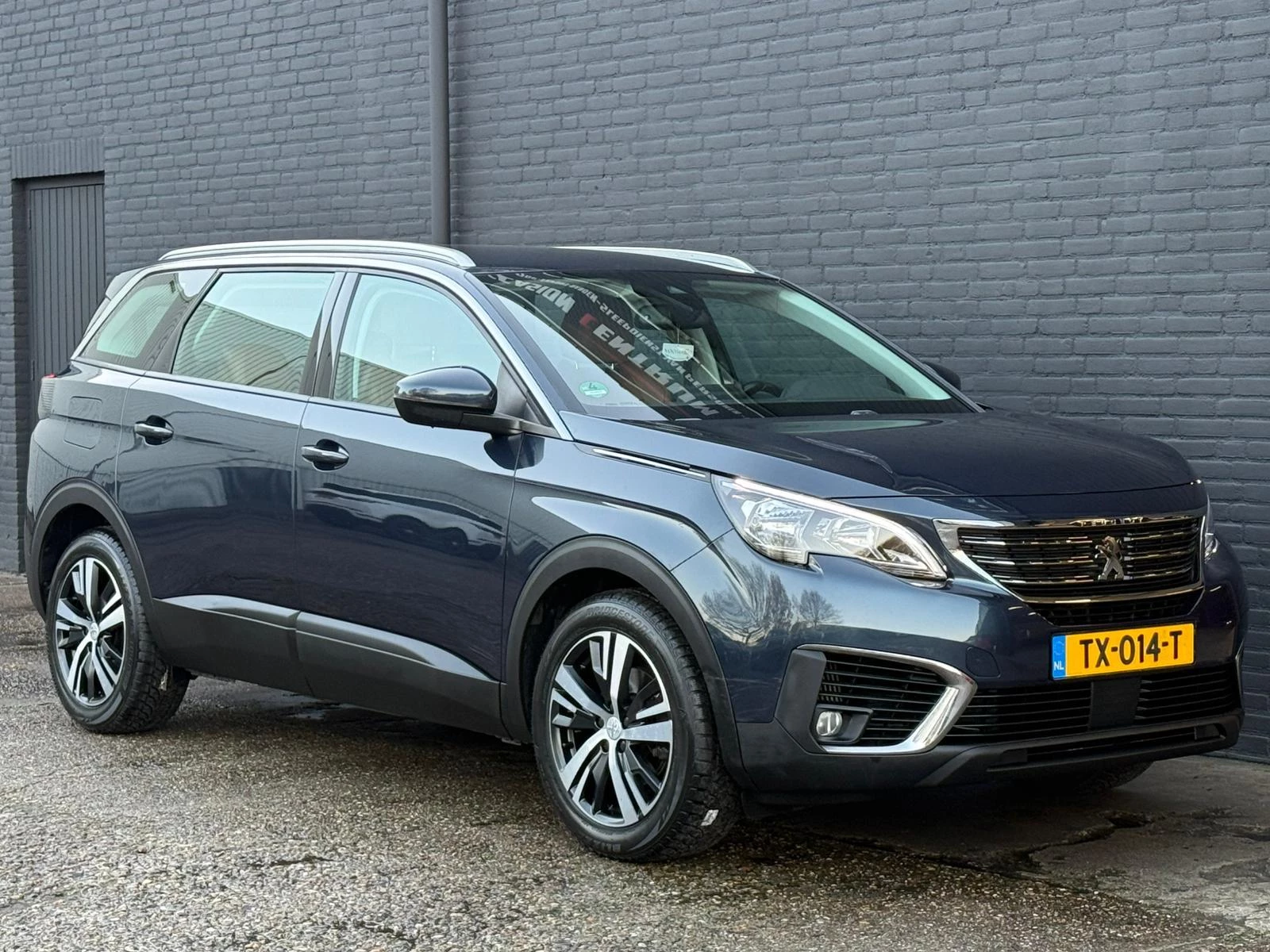 Hoofdafbeelding Peugeot 5008