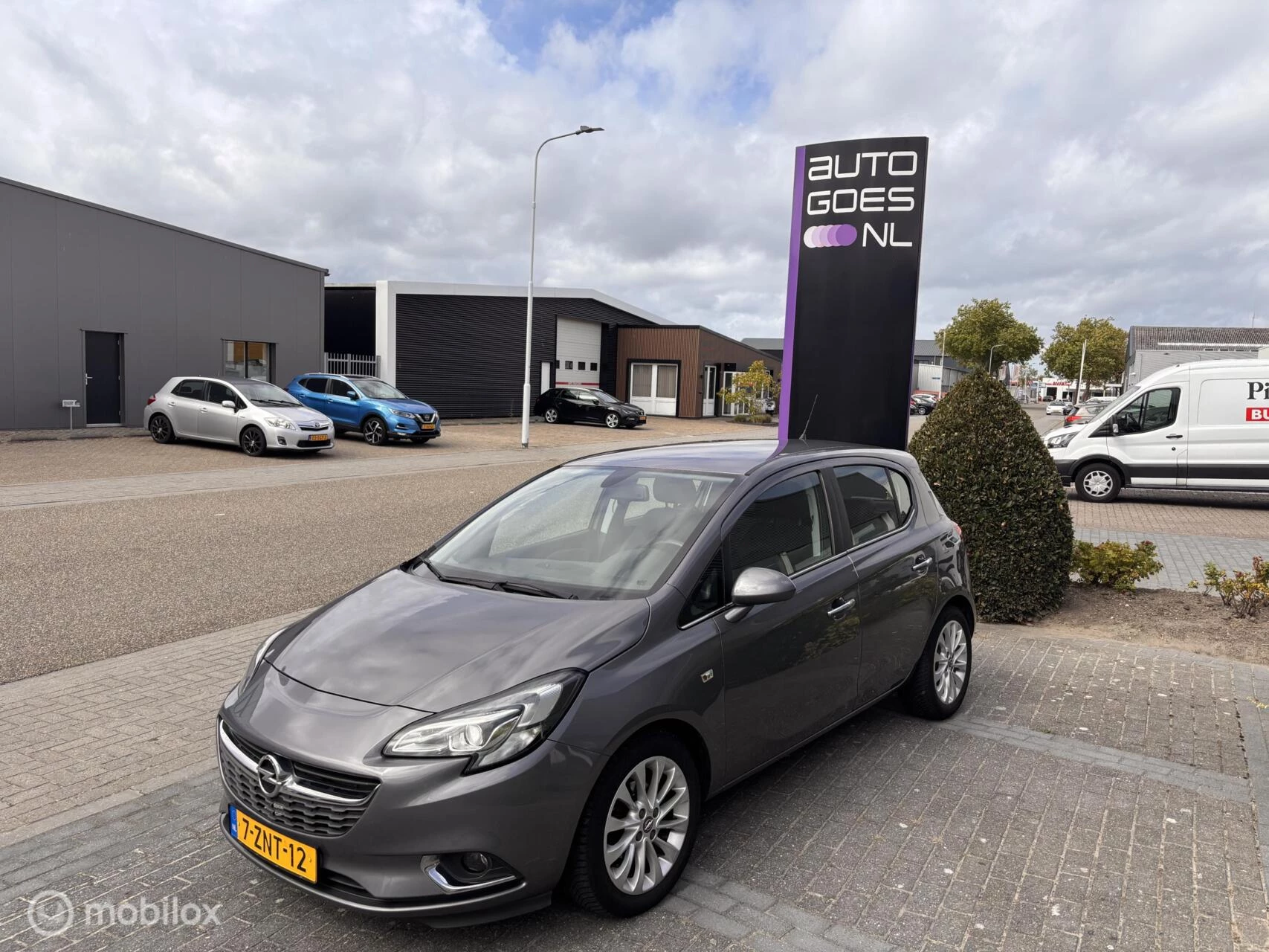 Hoofdafbeelding Opel Corsa