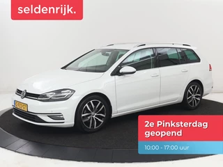 Volkswagen Golf 1.5 TSI Highline | Carplay | Full LED | Trekhaak | Camera | Adaptive cruise | Navigatie | Parkeerhulp | Virtual Cockpit | Climate control | Bluetooth | Getint glas
