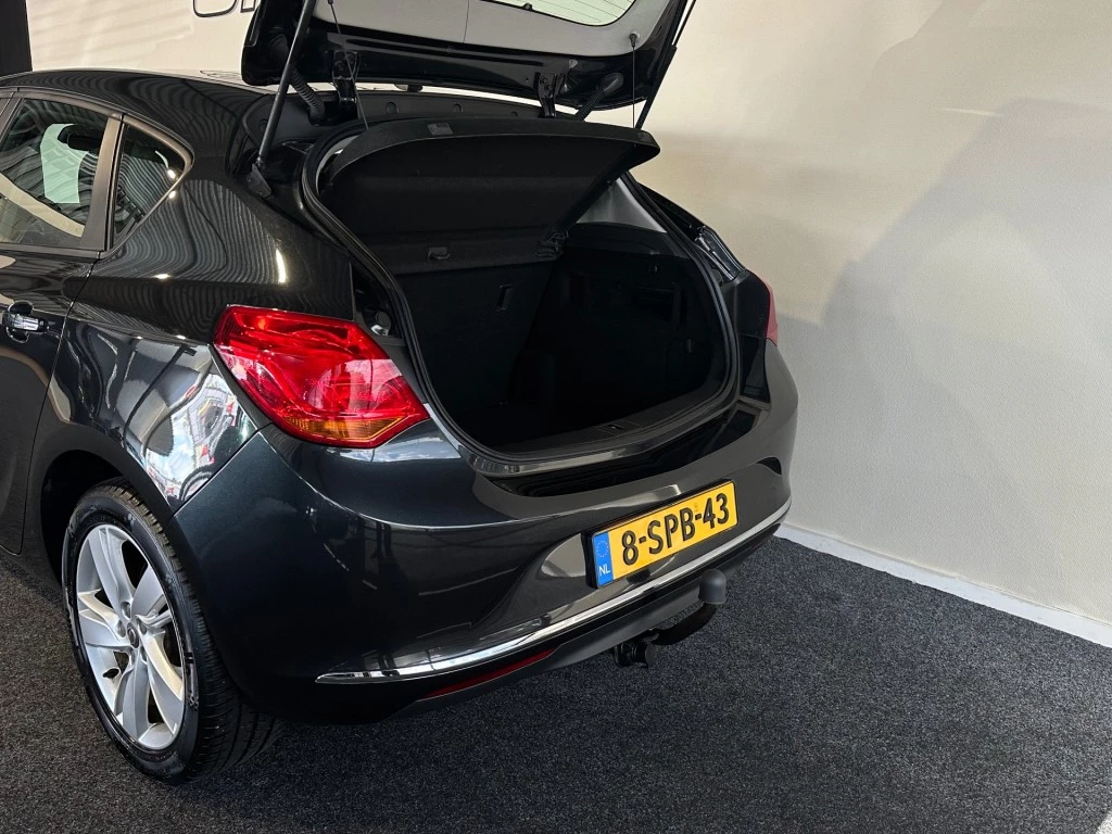 Hoofdafbeelding Opel Astra