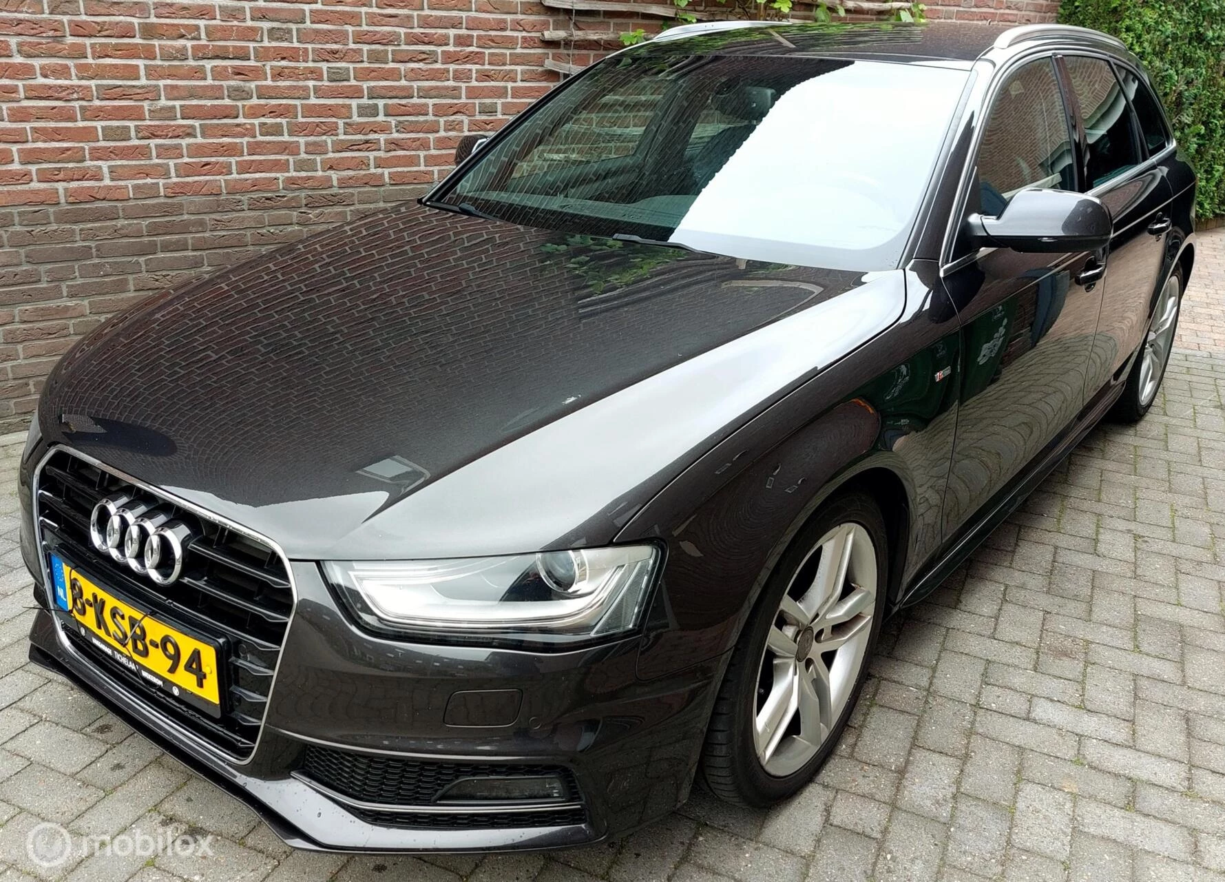 Hoofdafbeelding Audi A4