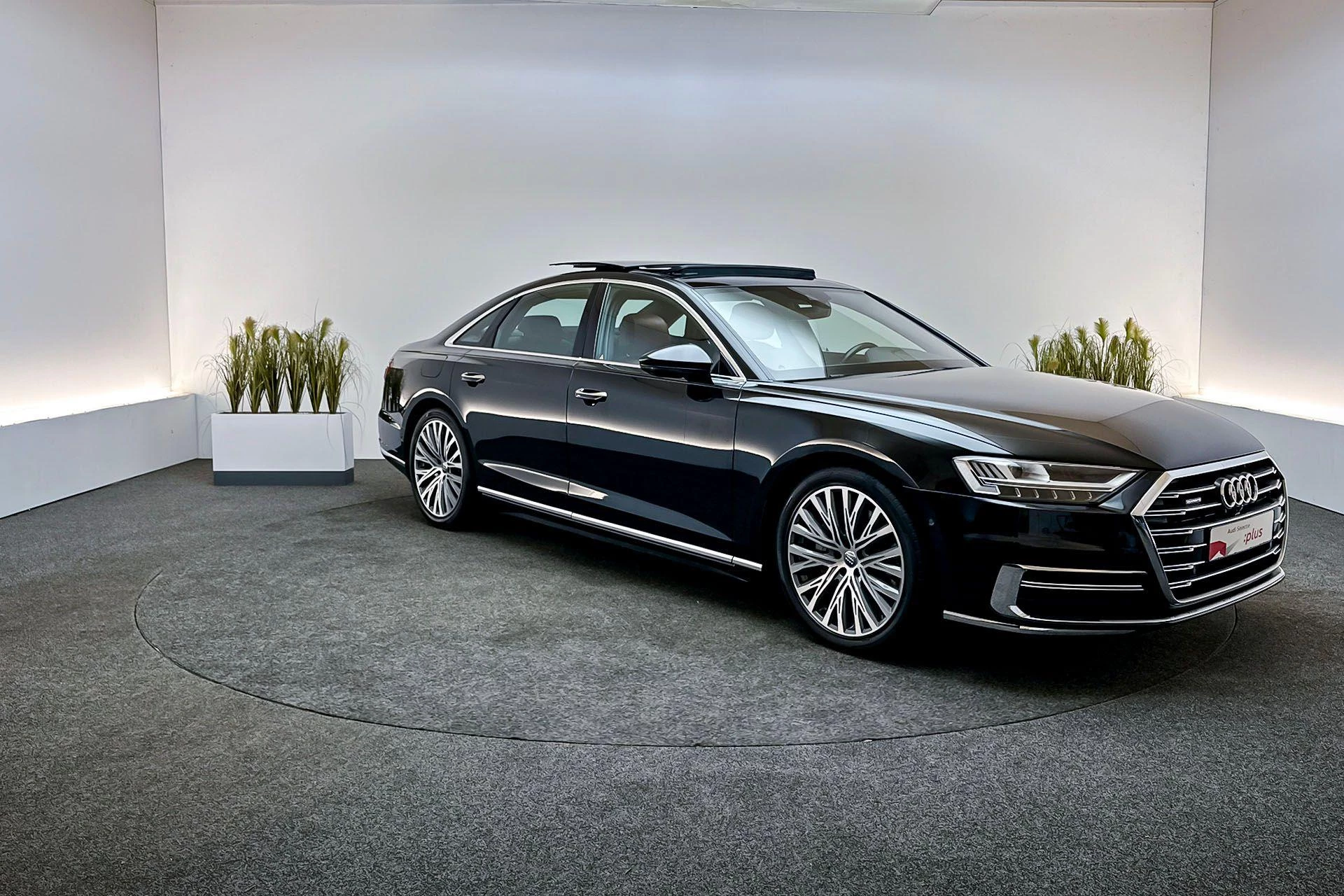 Hoofdafbeelding Audi A8