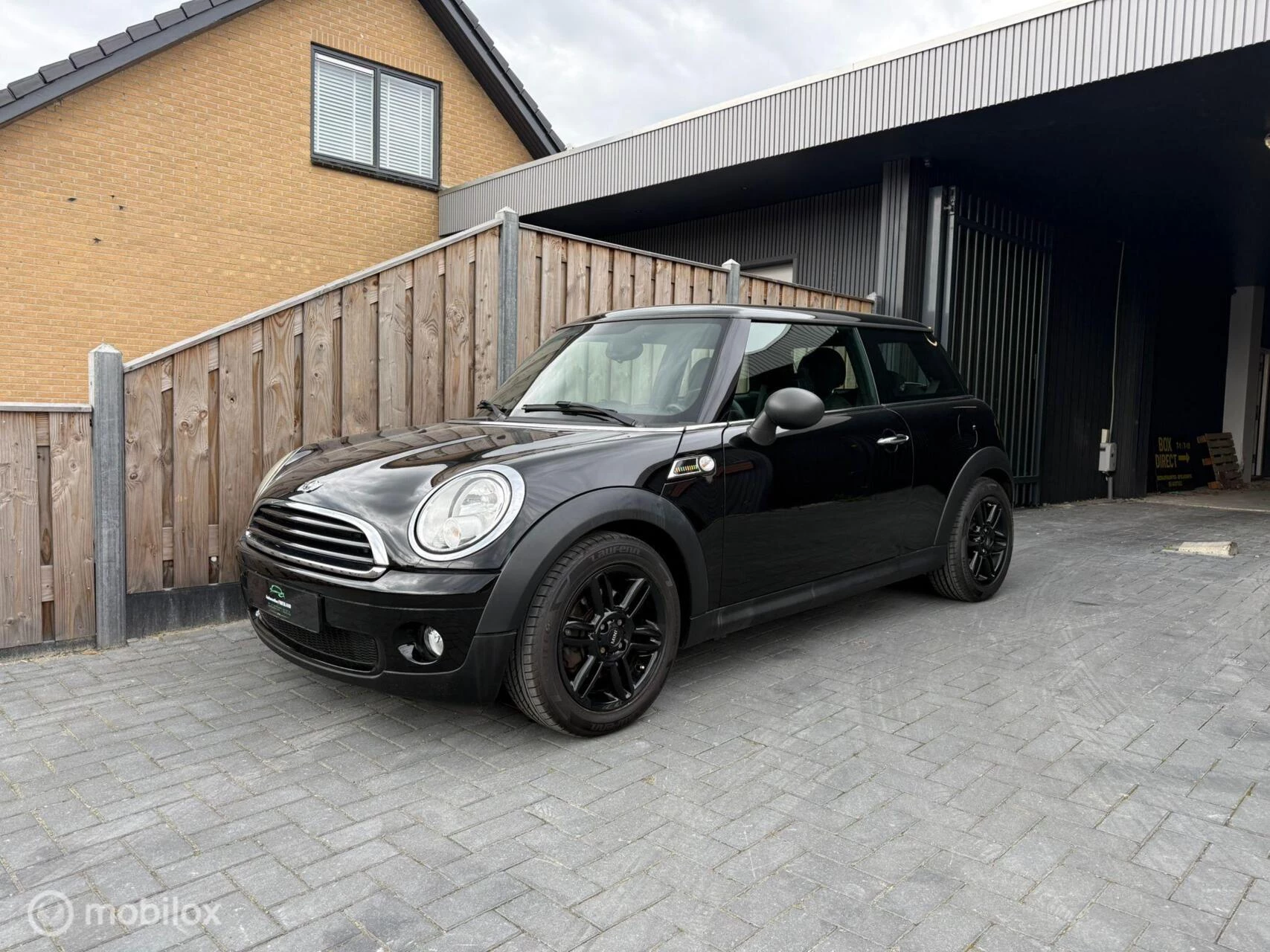 Hoofdafbeelding MINI One