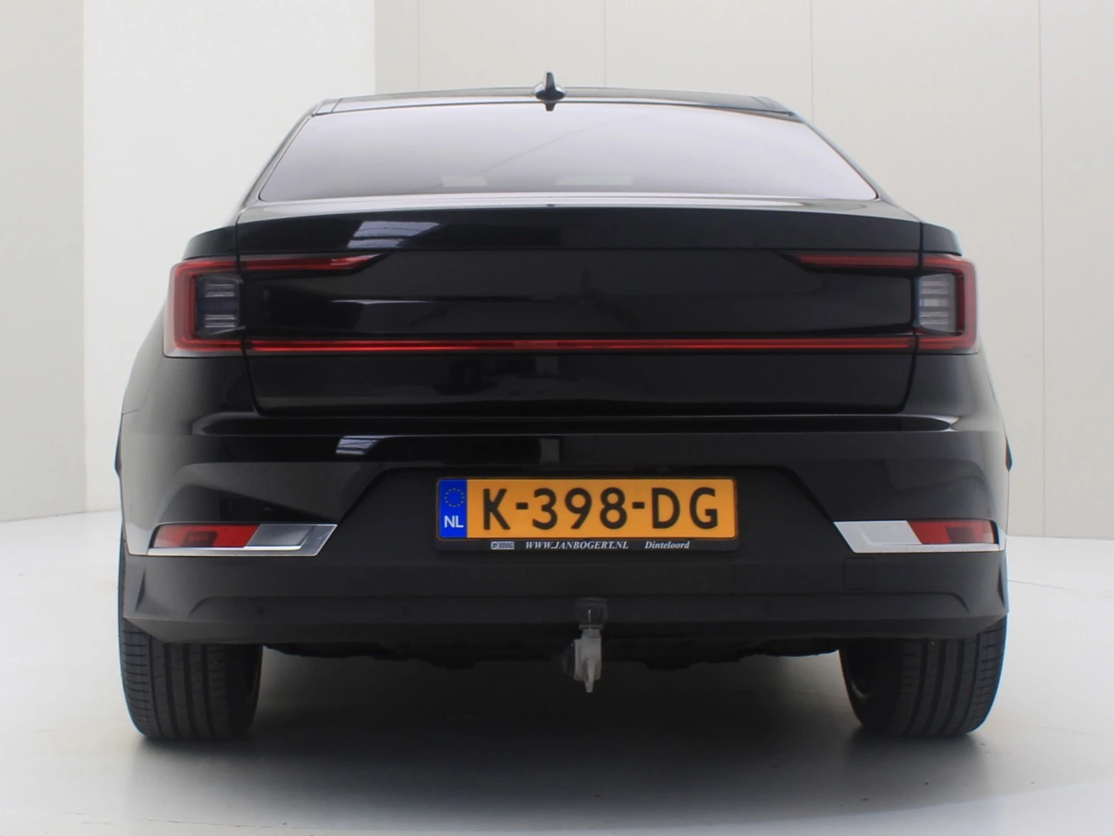 Hoofdafbeelding Polestar 2