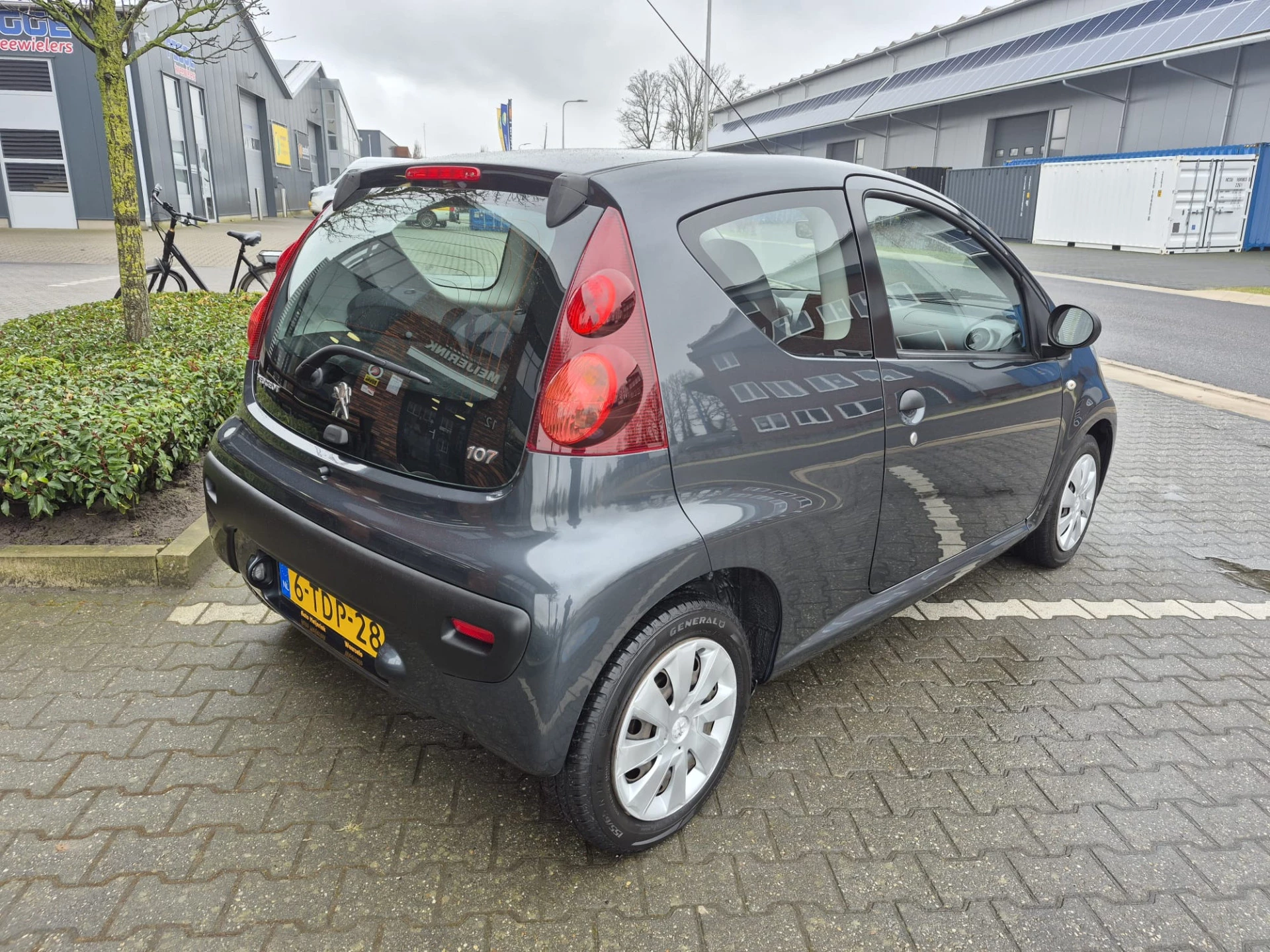Hoofdafbeelding Peugeot 107