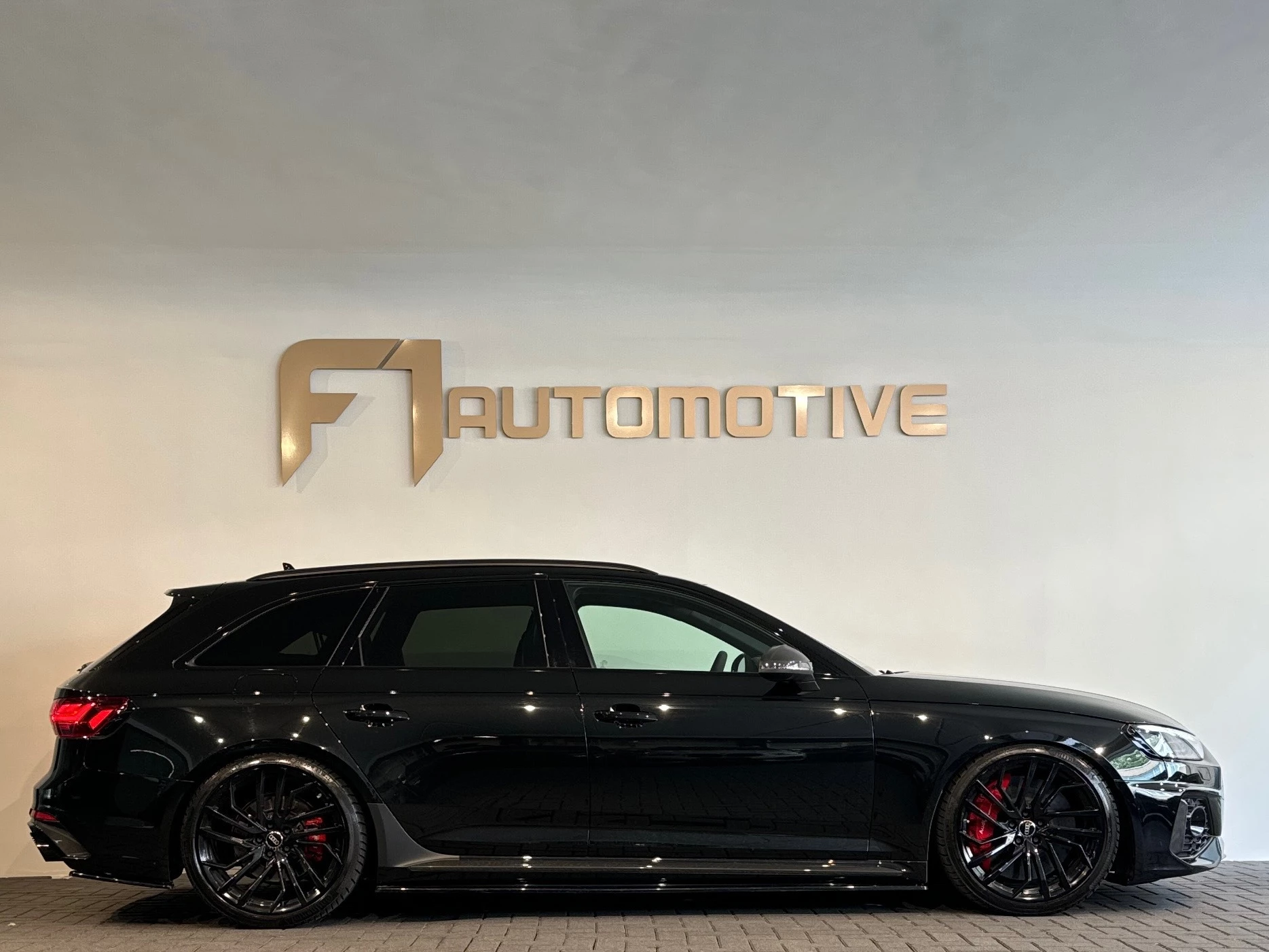 Hoofdafbeelding Audi RS4