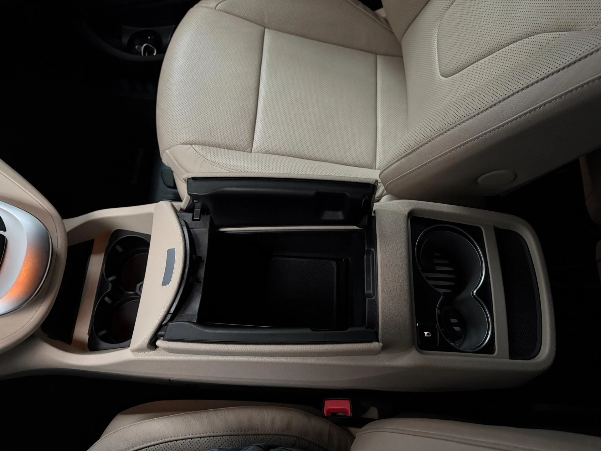 Hoofdafbeelding Mercedes-Benz EQV