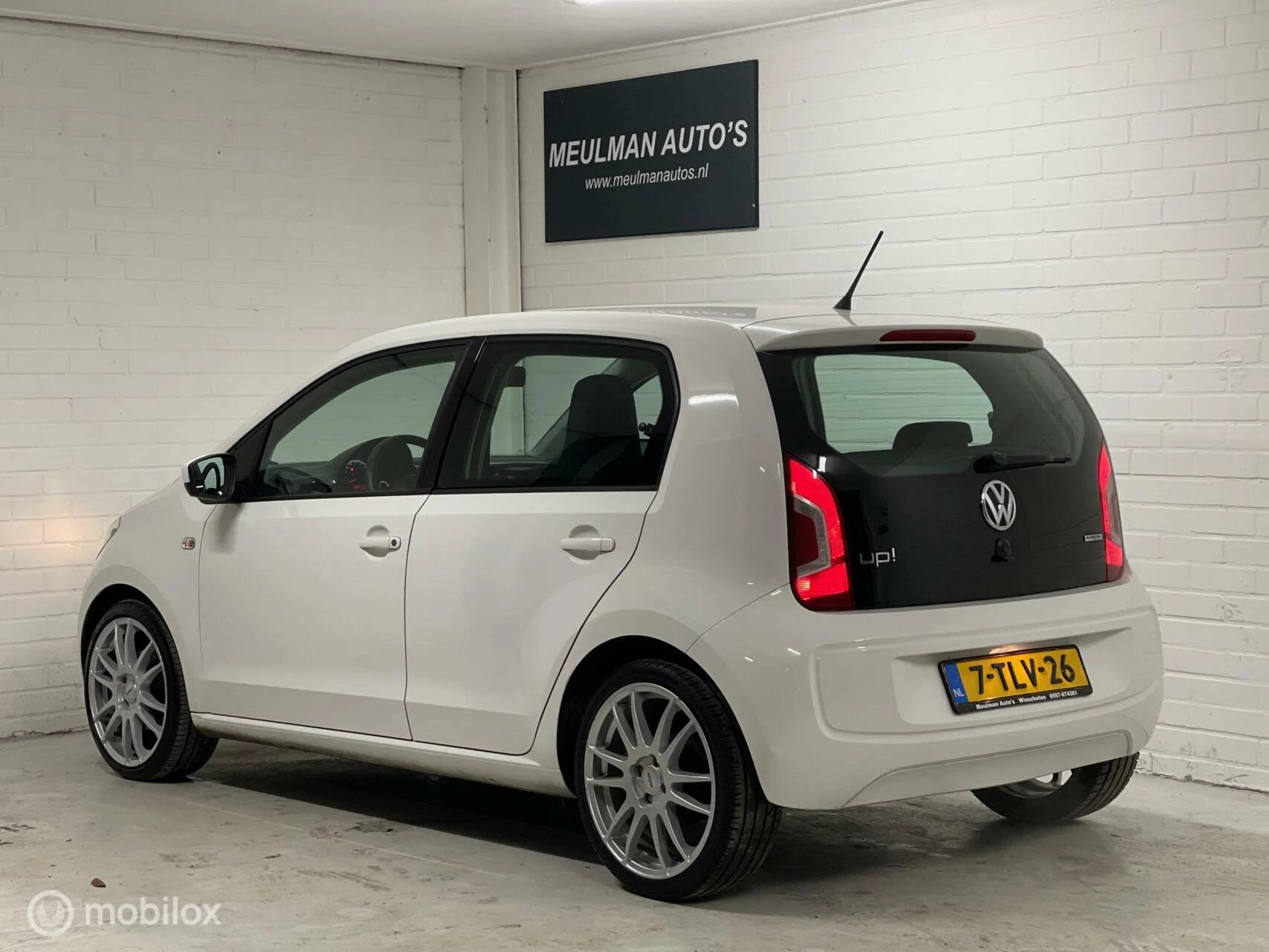 Hoofdafbeelding Volkswagen up!