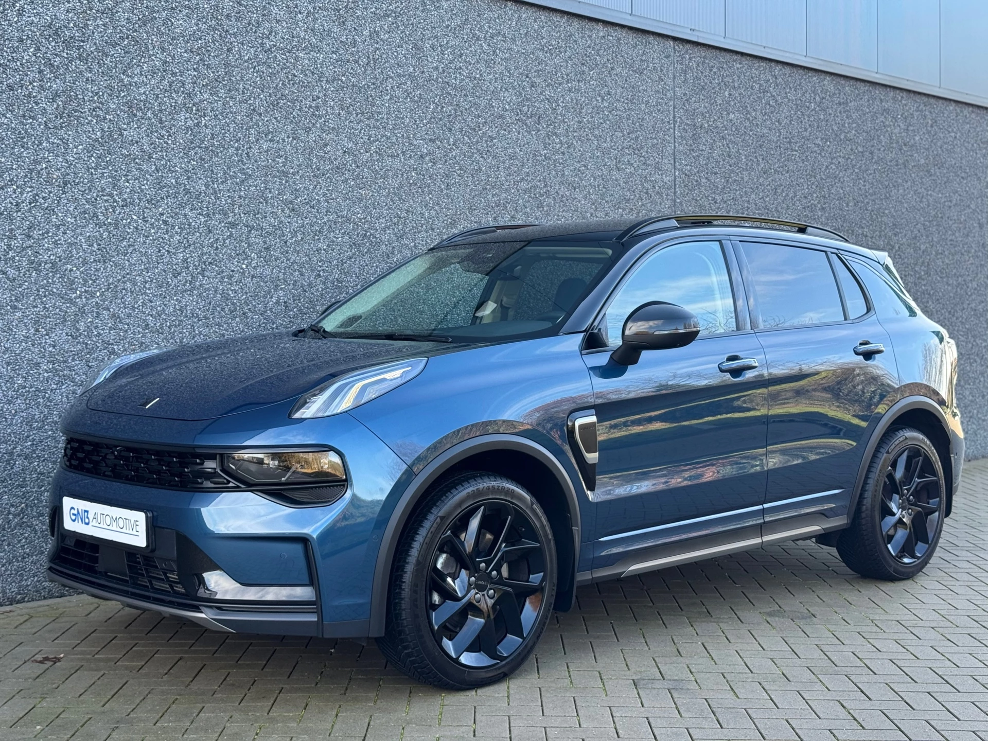 Hoofdafbeelding Lynk & Co 01