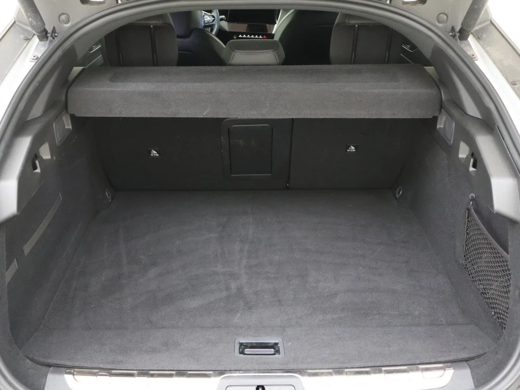 Hoofdafbeelding Peugeot 408