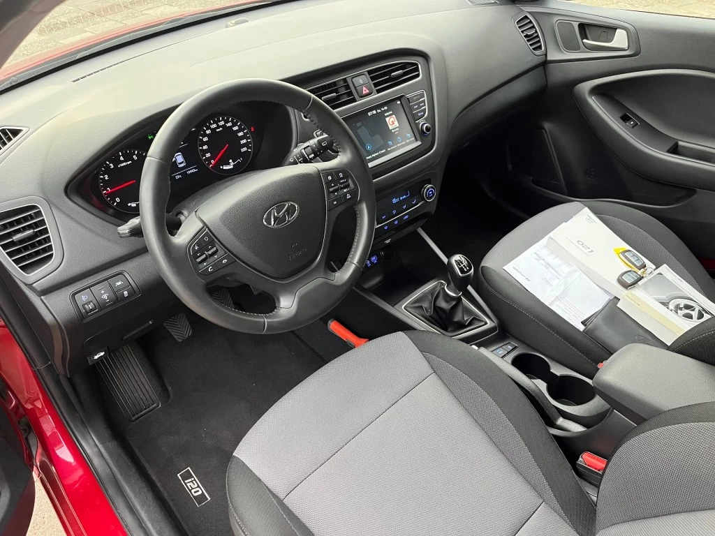 Hoofdafbeelding Hyundai i20