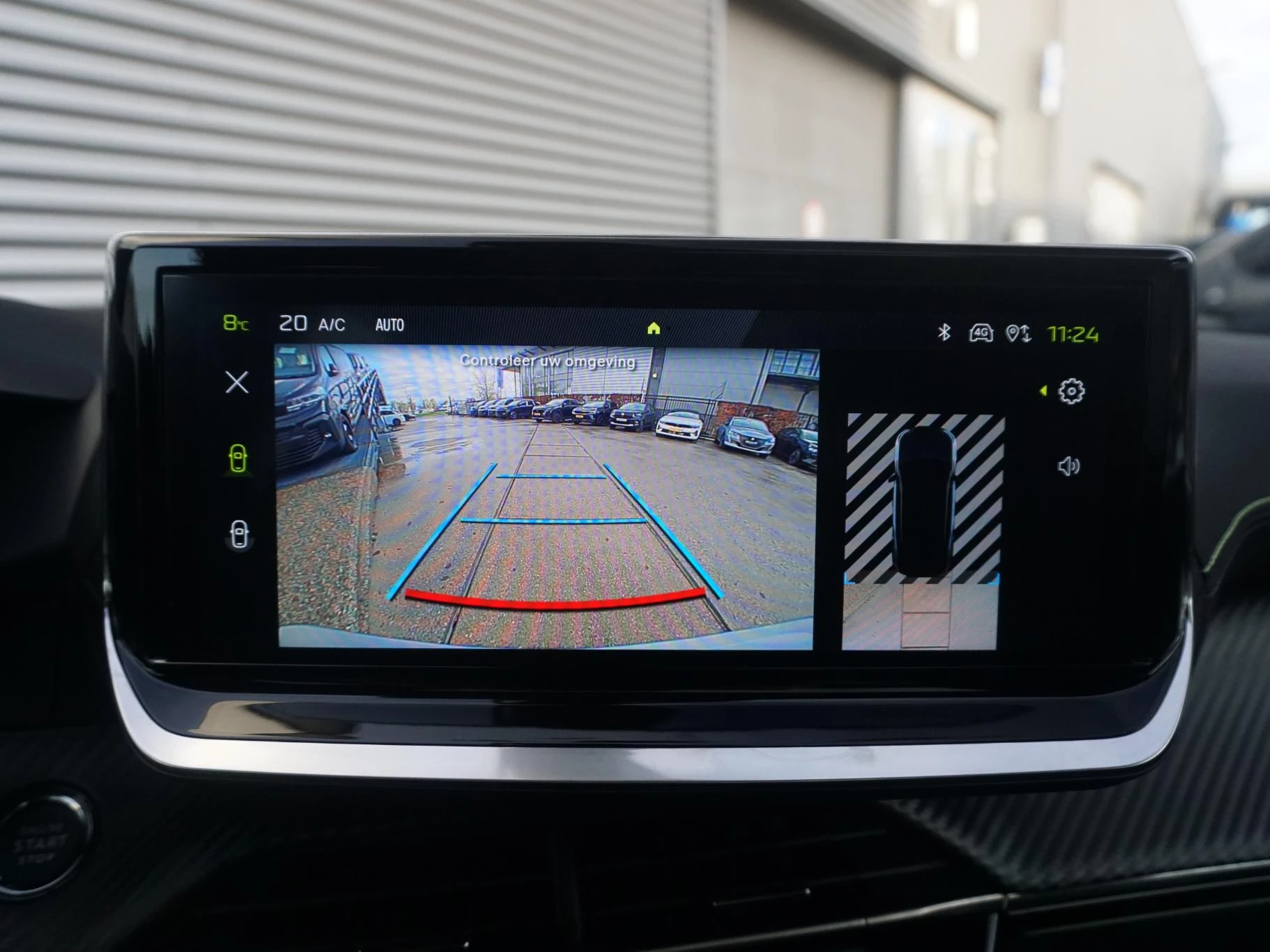 Hoofdafbeelding Peugeot e-2008