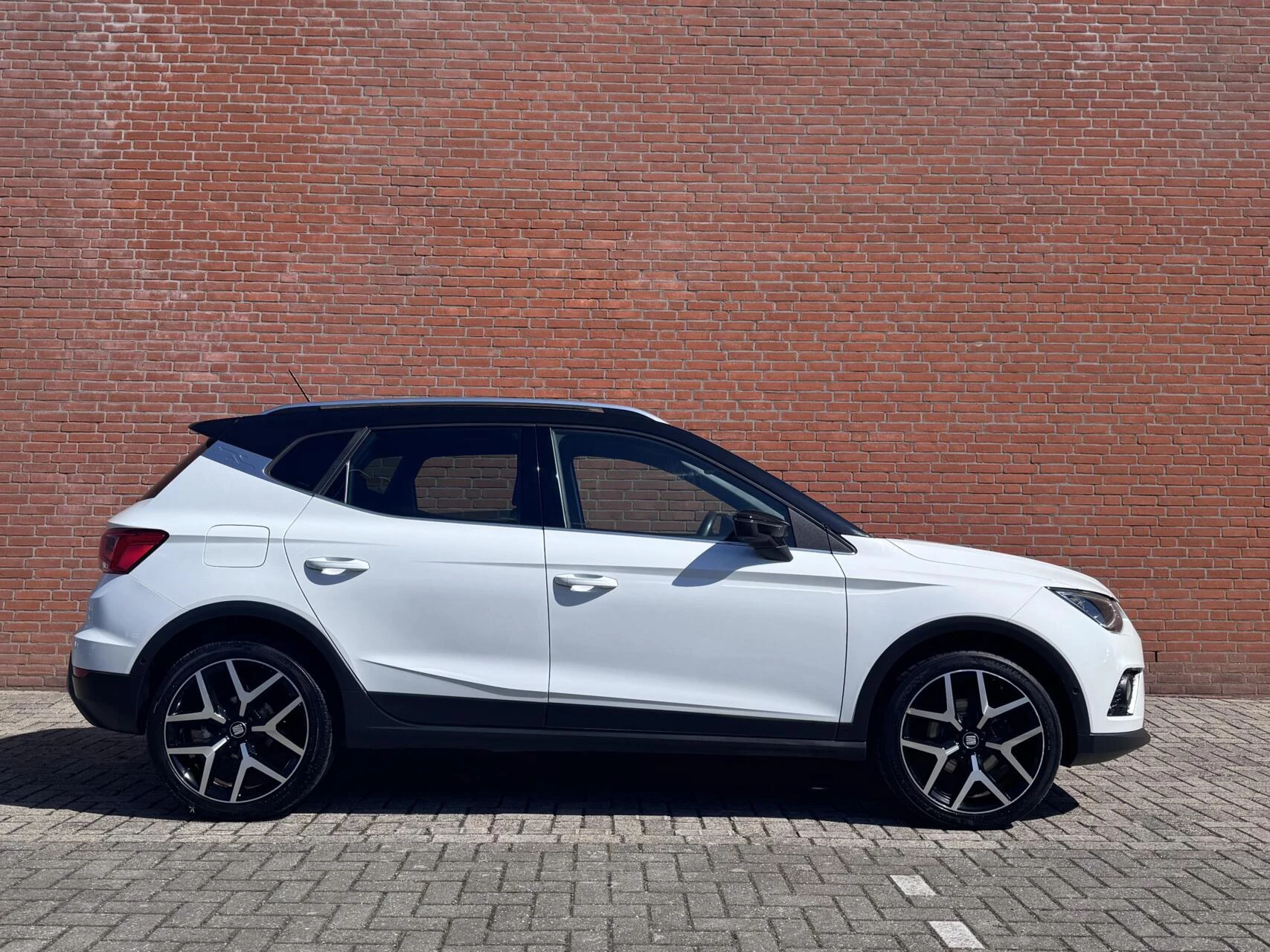 Hoofdafbeelding SEAT Arona