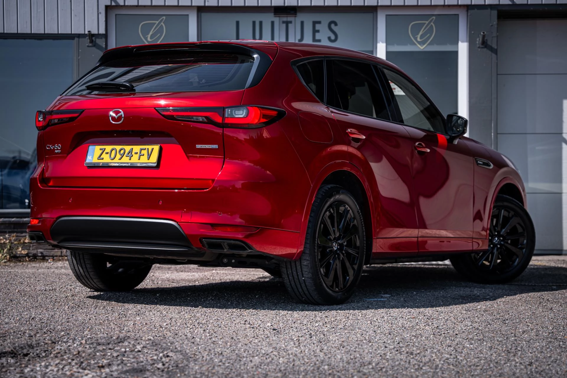 Hoofdafbeelding Mazda CX-60