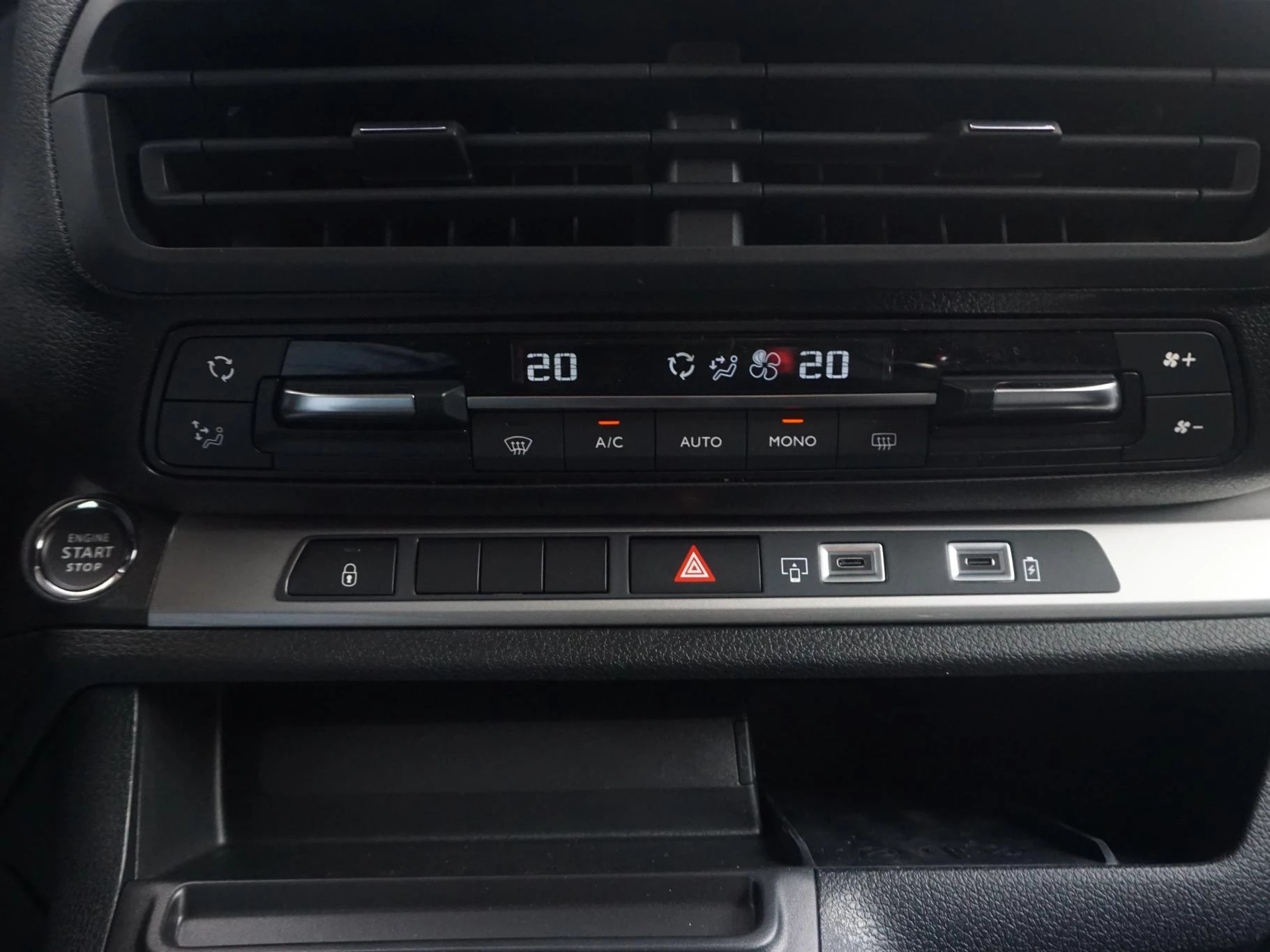 Hoofdafbeelding Opel Vivaro-e