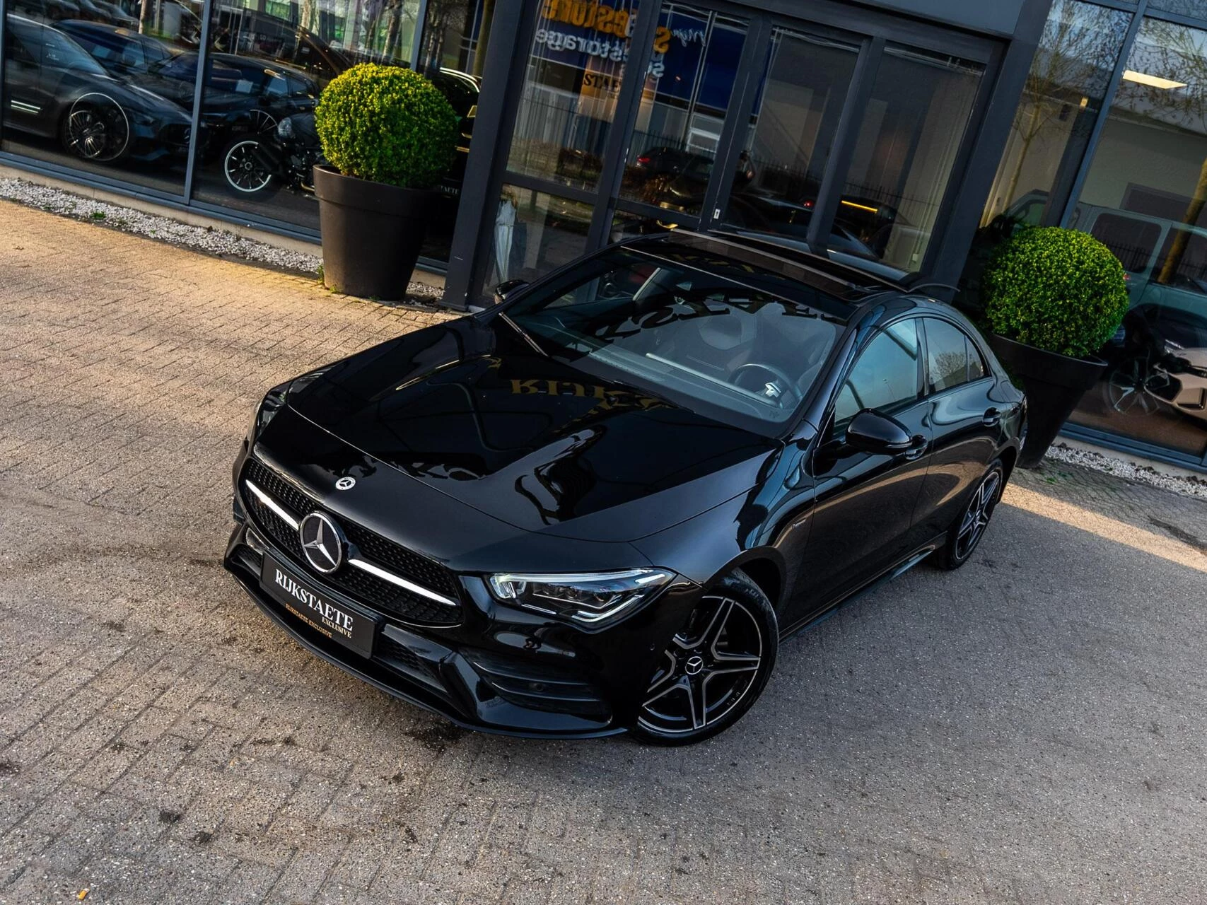 Hoofdafbeelding Mercedes-Benz CLA