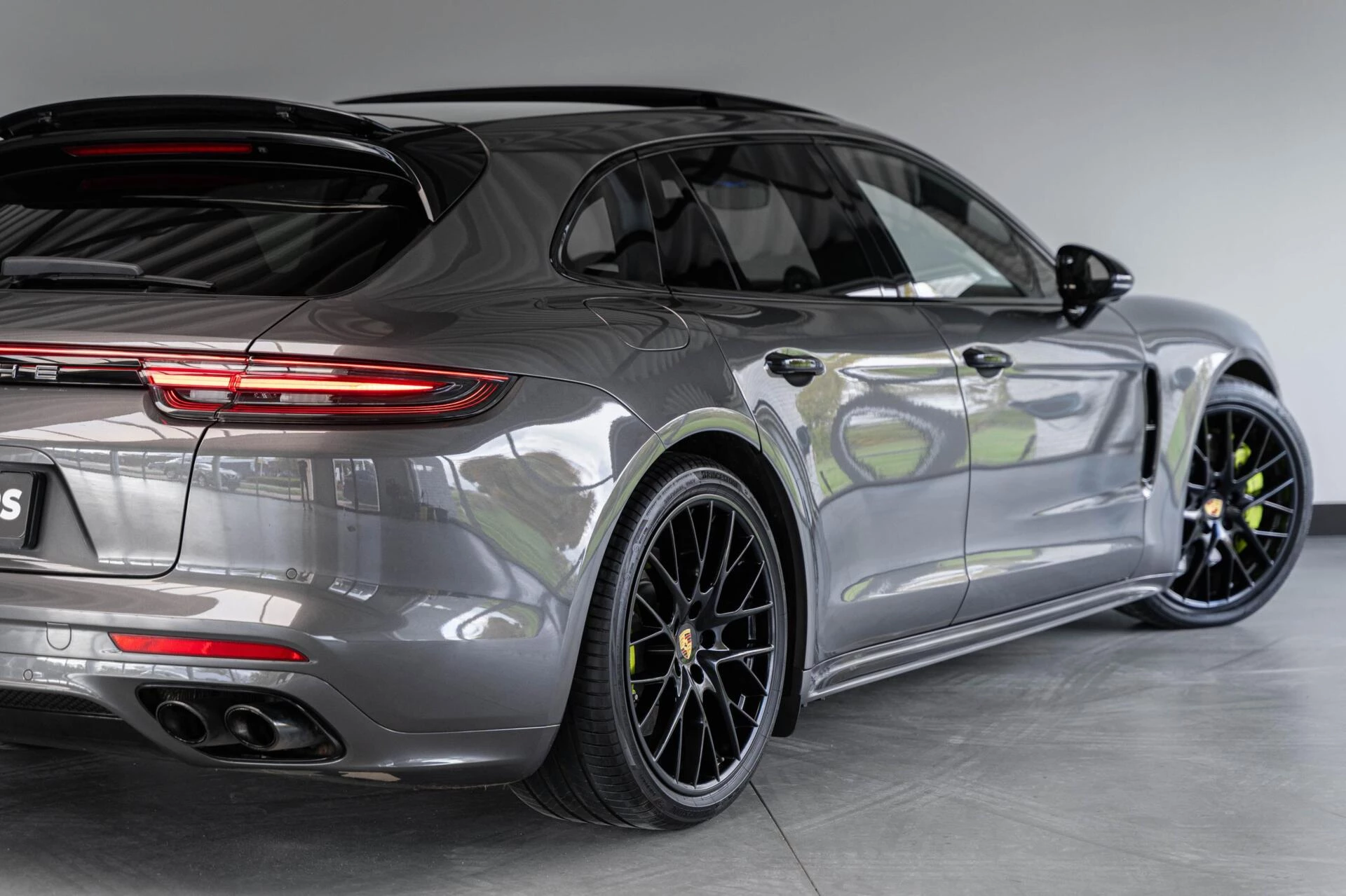 Hoofdafbeelding Porsche Panamera
