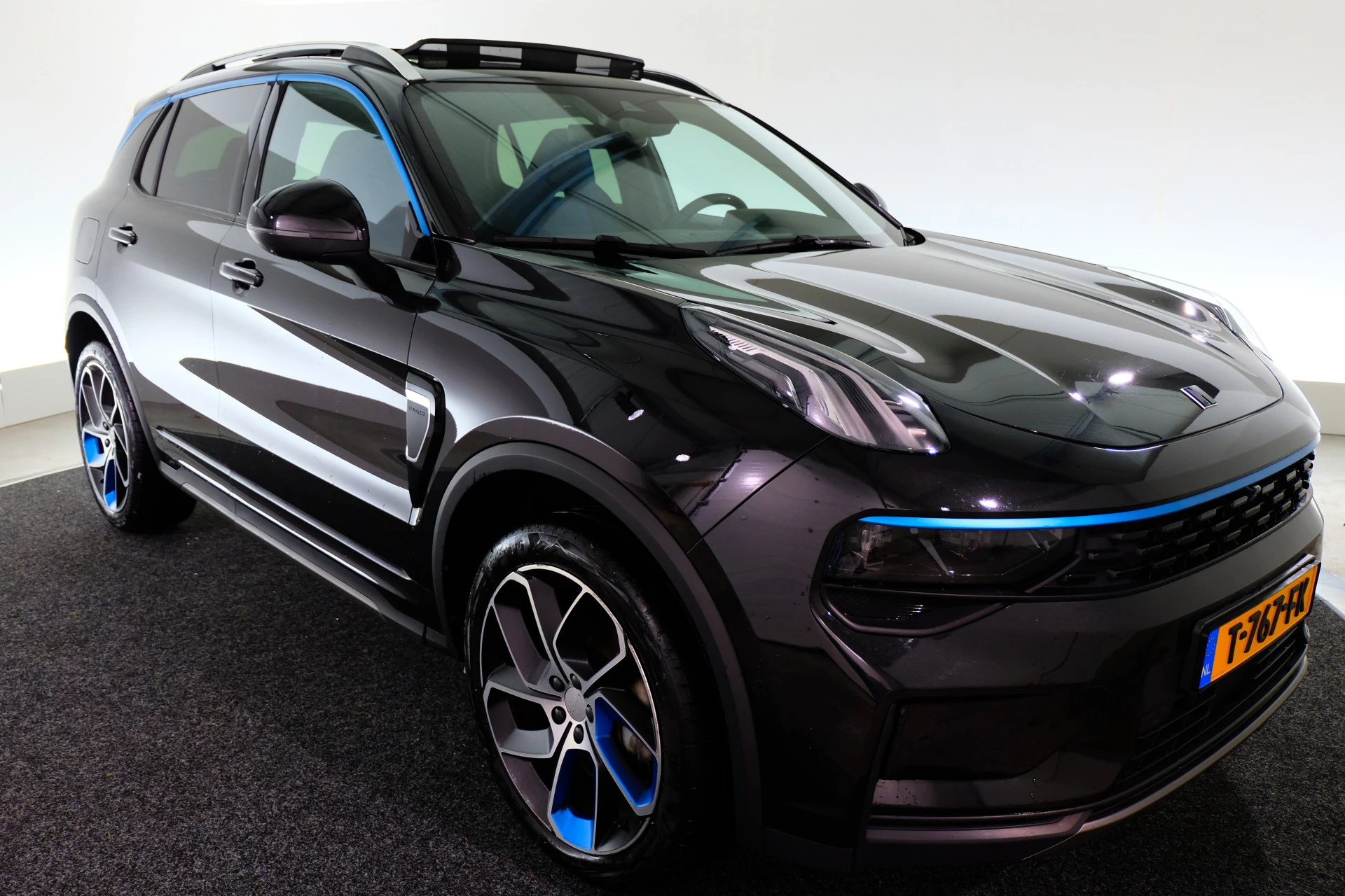 Hoofdafbeelding Lynk & Co 01