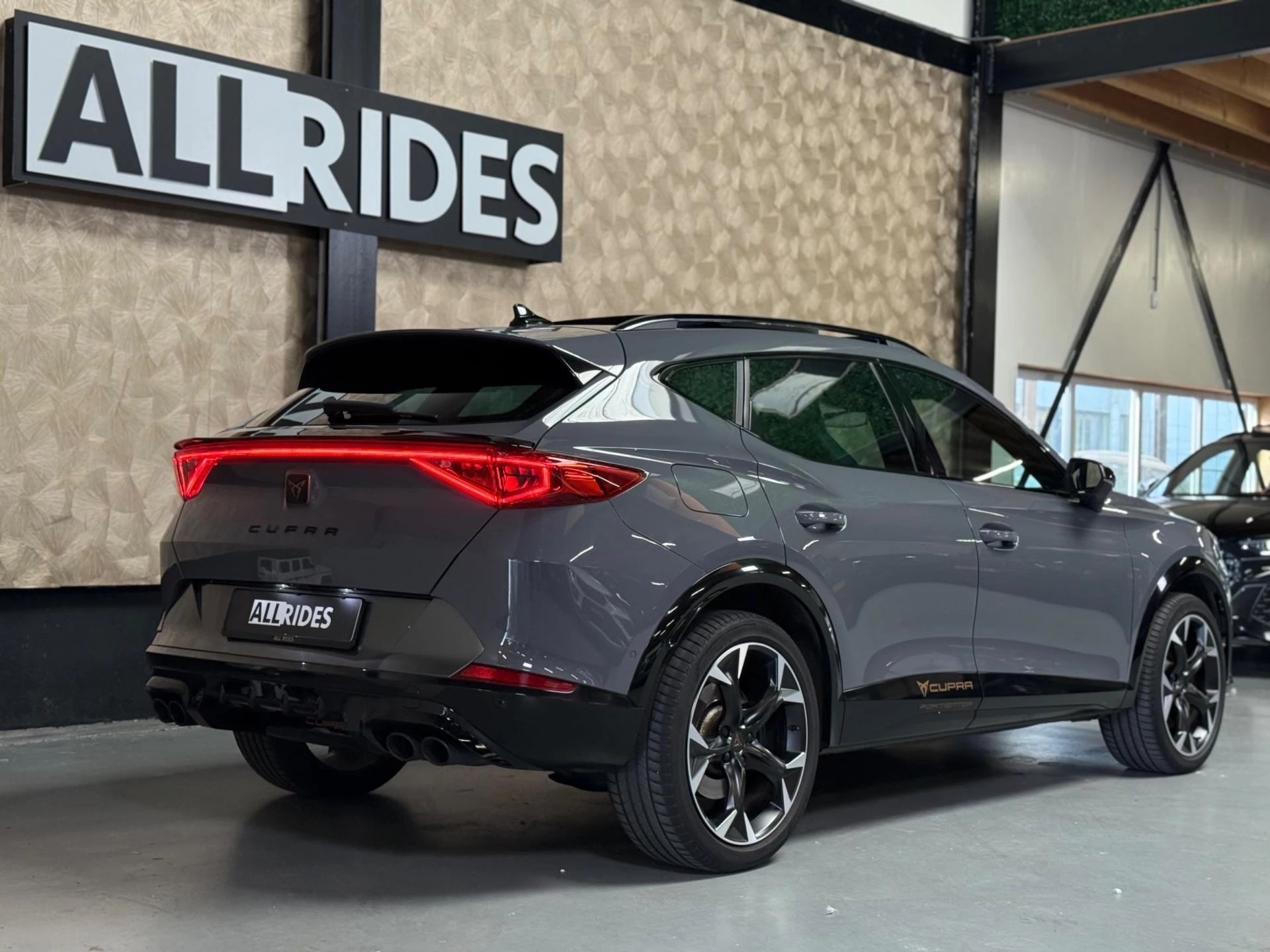 Hoofdafbeelding CUPRA Formentor