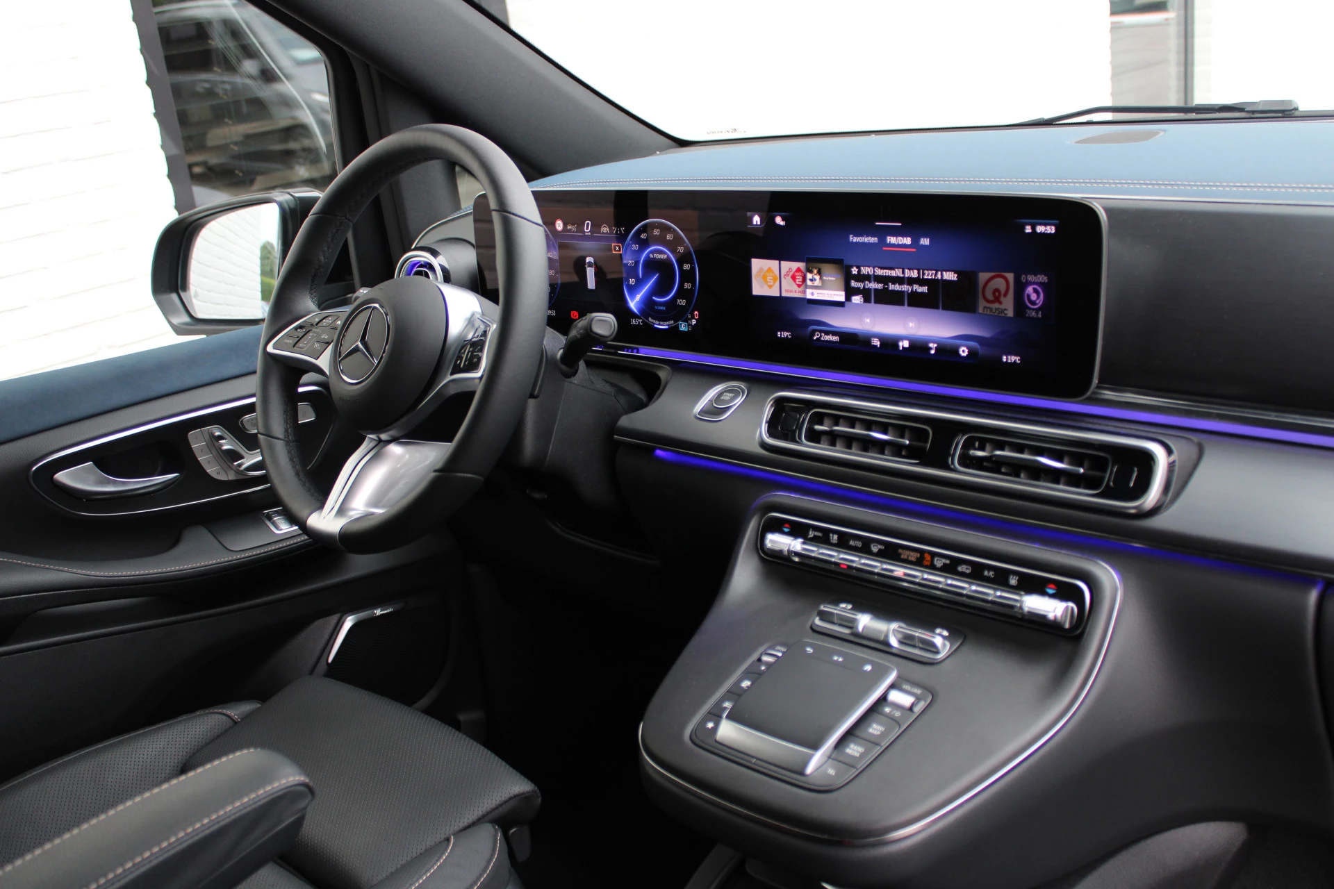 Hoofdafbeelding Mercedes-Benz EQV