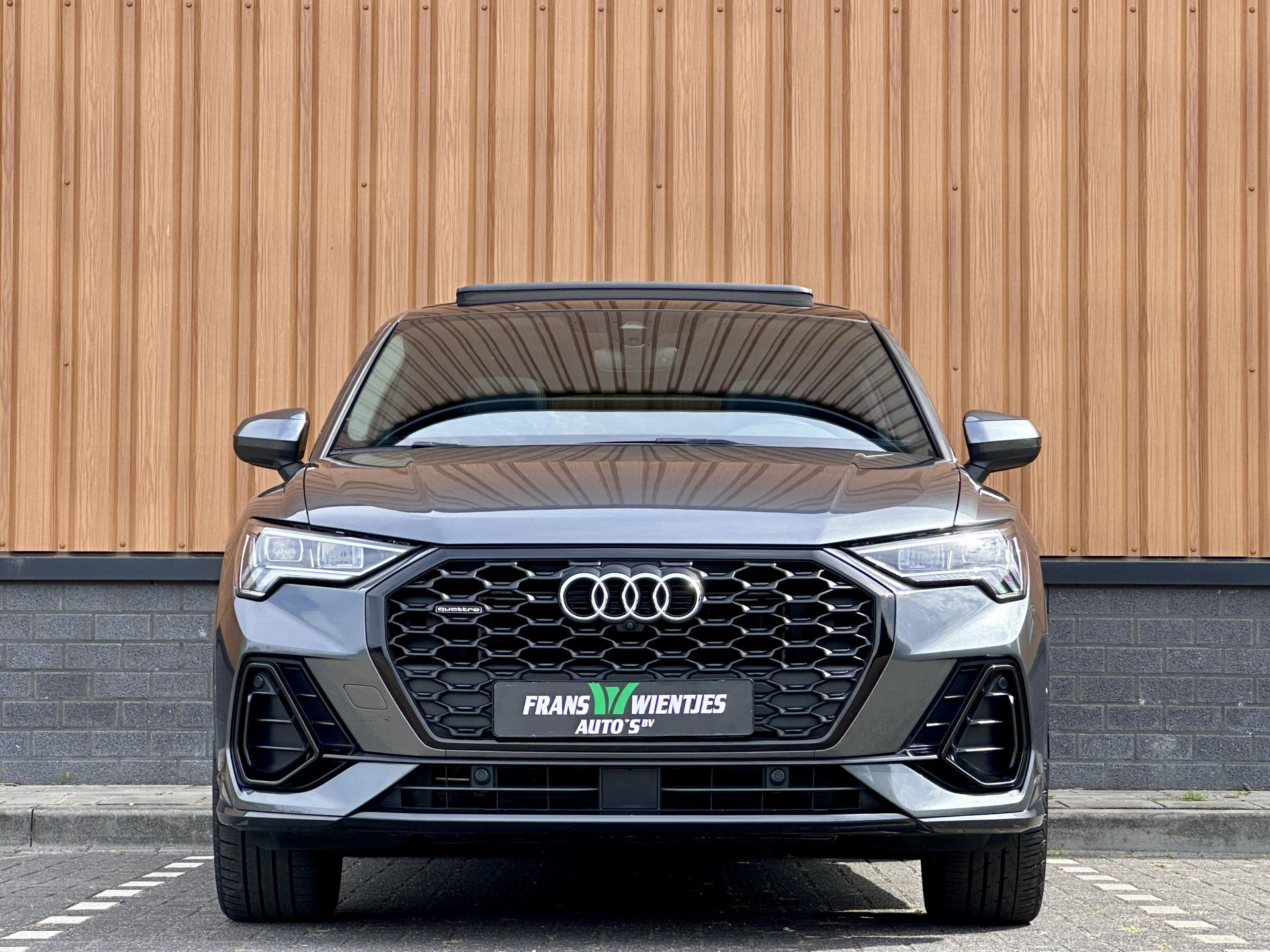 Hoofdafbeelding Audi Q3