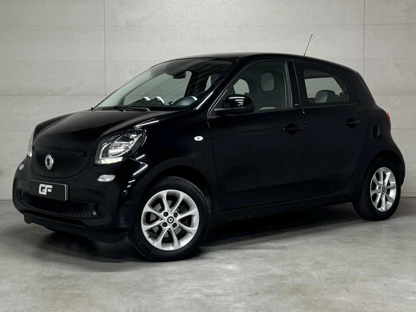 Hoofdafbeelding Smart Forfour