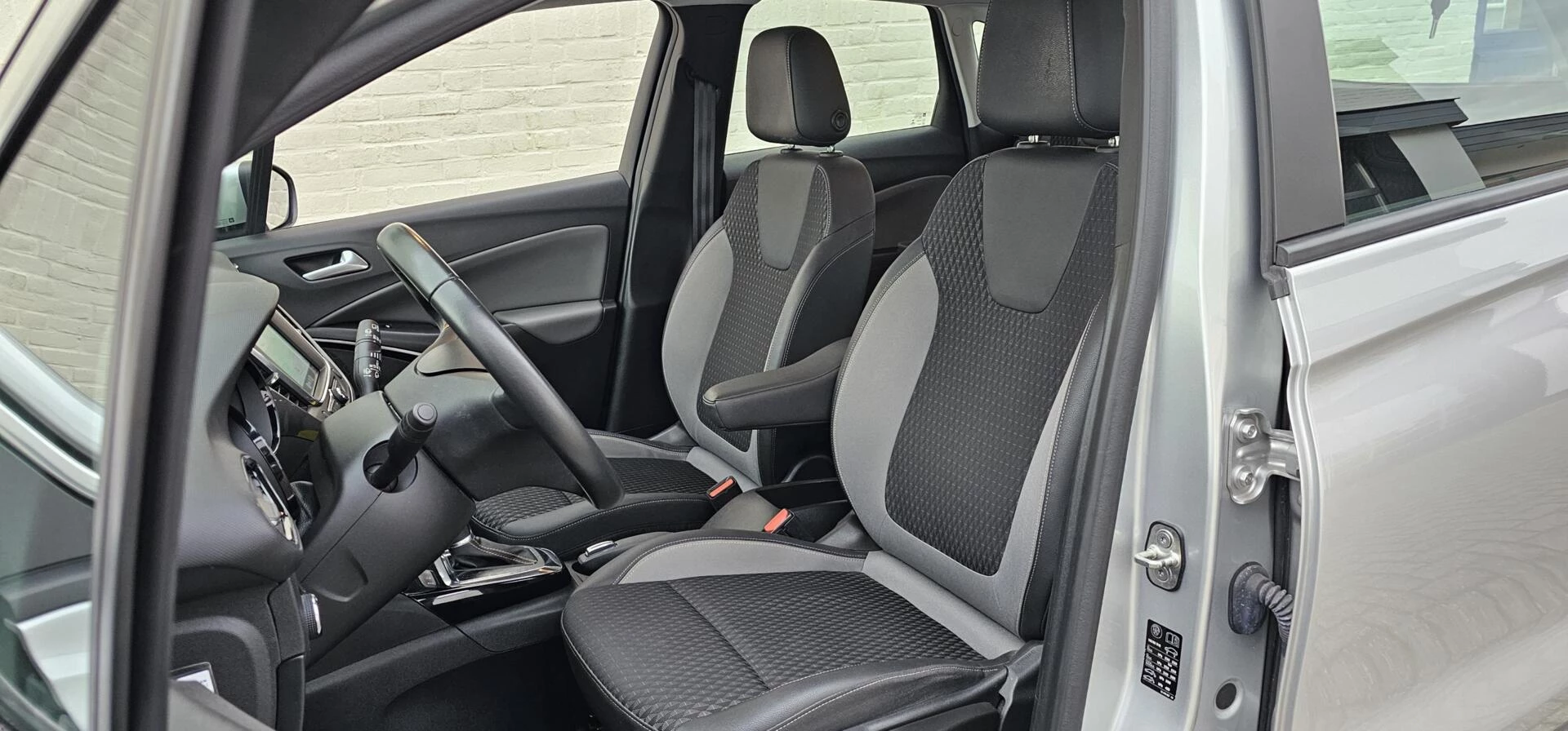 Hoofdafbeelding Opel Crossland X