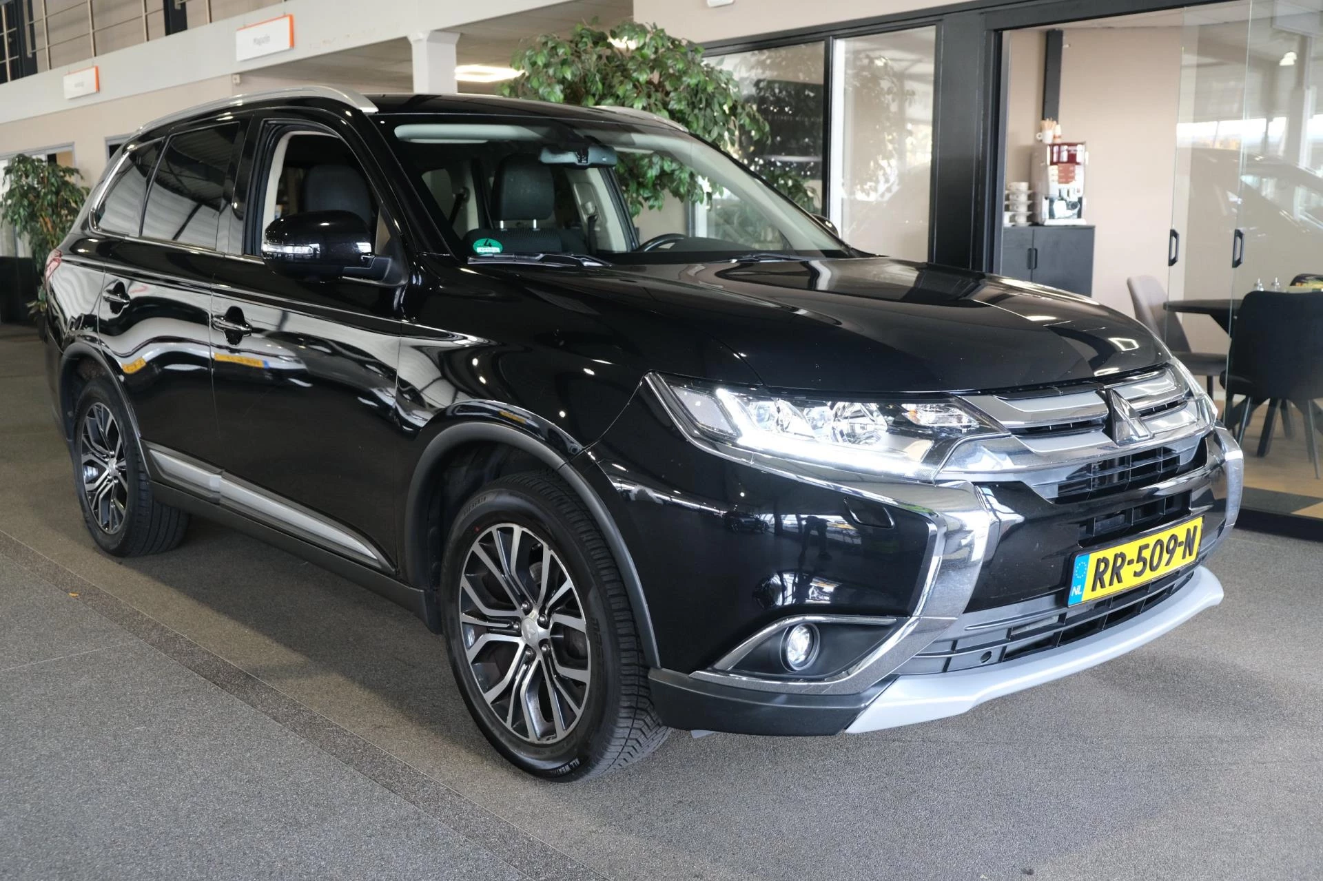 Hoofdafbeelding Mitsubishi Outlander
