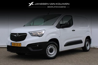 Hoofdafbeelding Opel Combo Opel Combo 1.5 BlueHDi 100 pk L1 Navigatie / Parkeercamera / Ramen achterdeuren