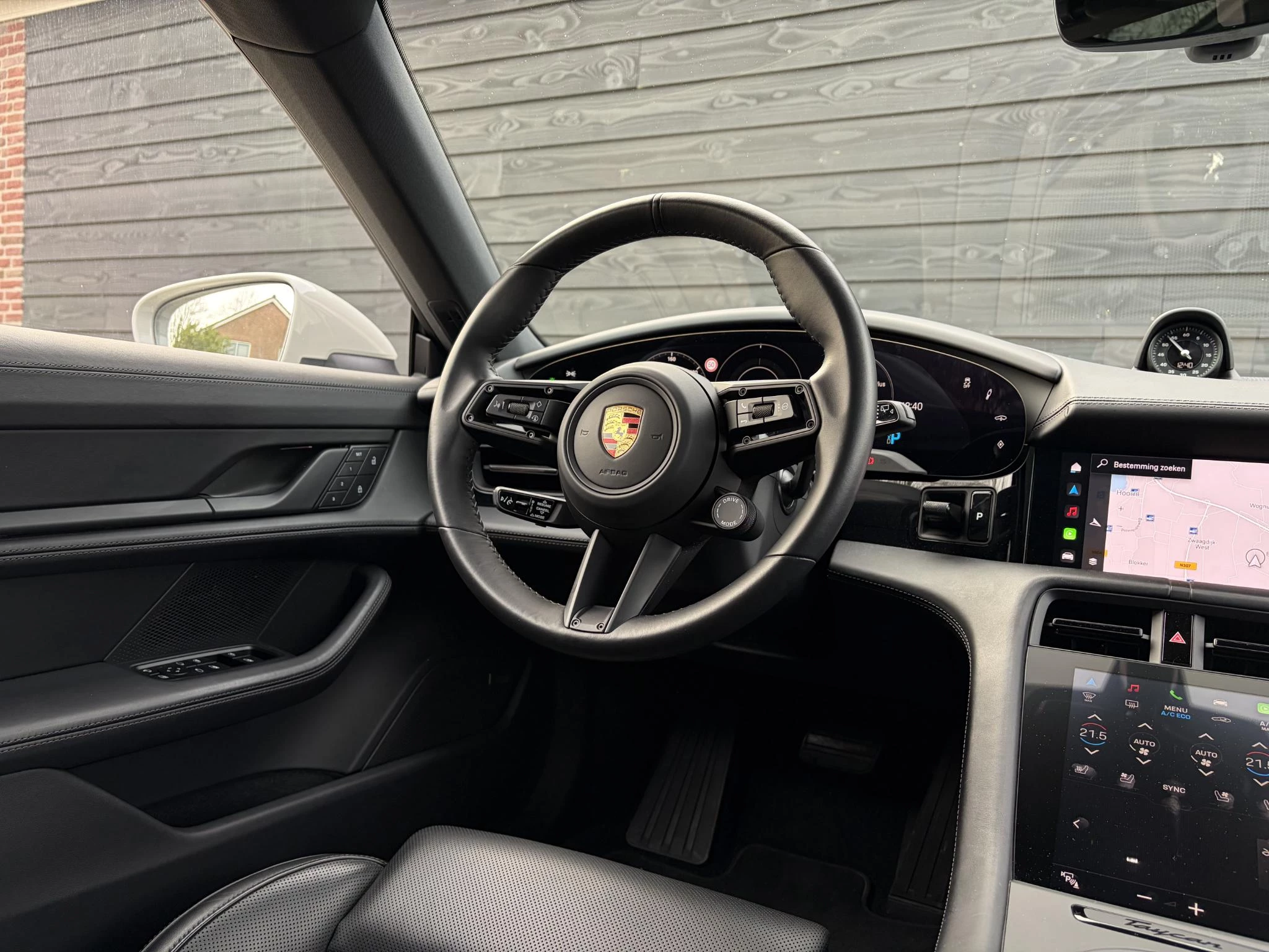 Hoofdafbeelding Porsche Taycan