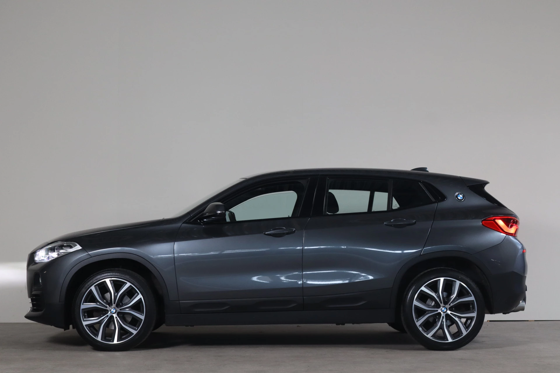 Hoofdafbeelding BMW X2