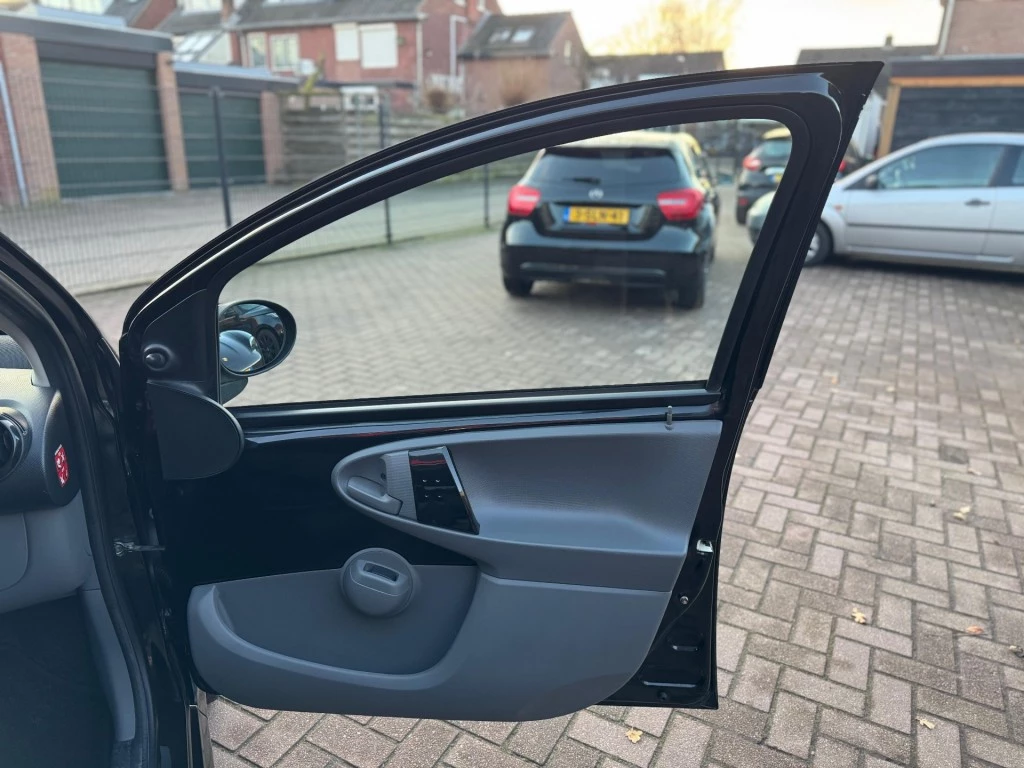 Hoofdafbeelding Peugeot 107