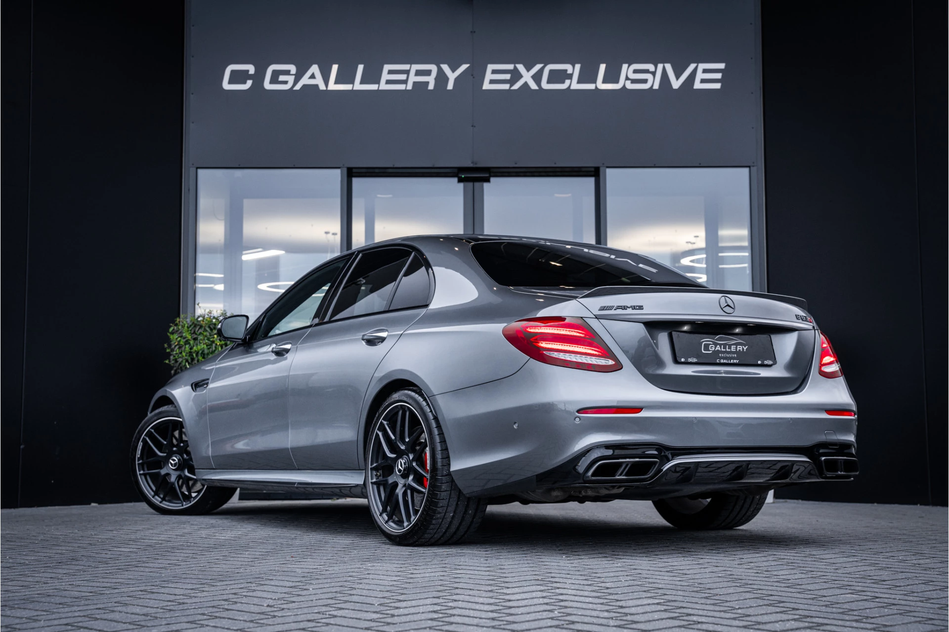 Hoofdafbeelding Mercedes-Benz E-Klasse