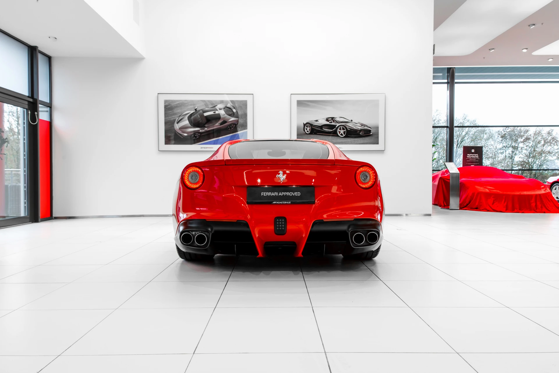 Hoofdafbeelding Ferrari F12