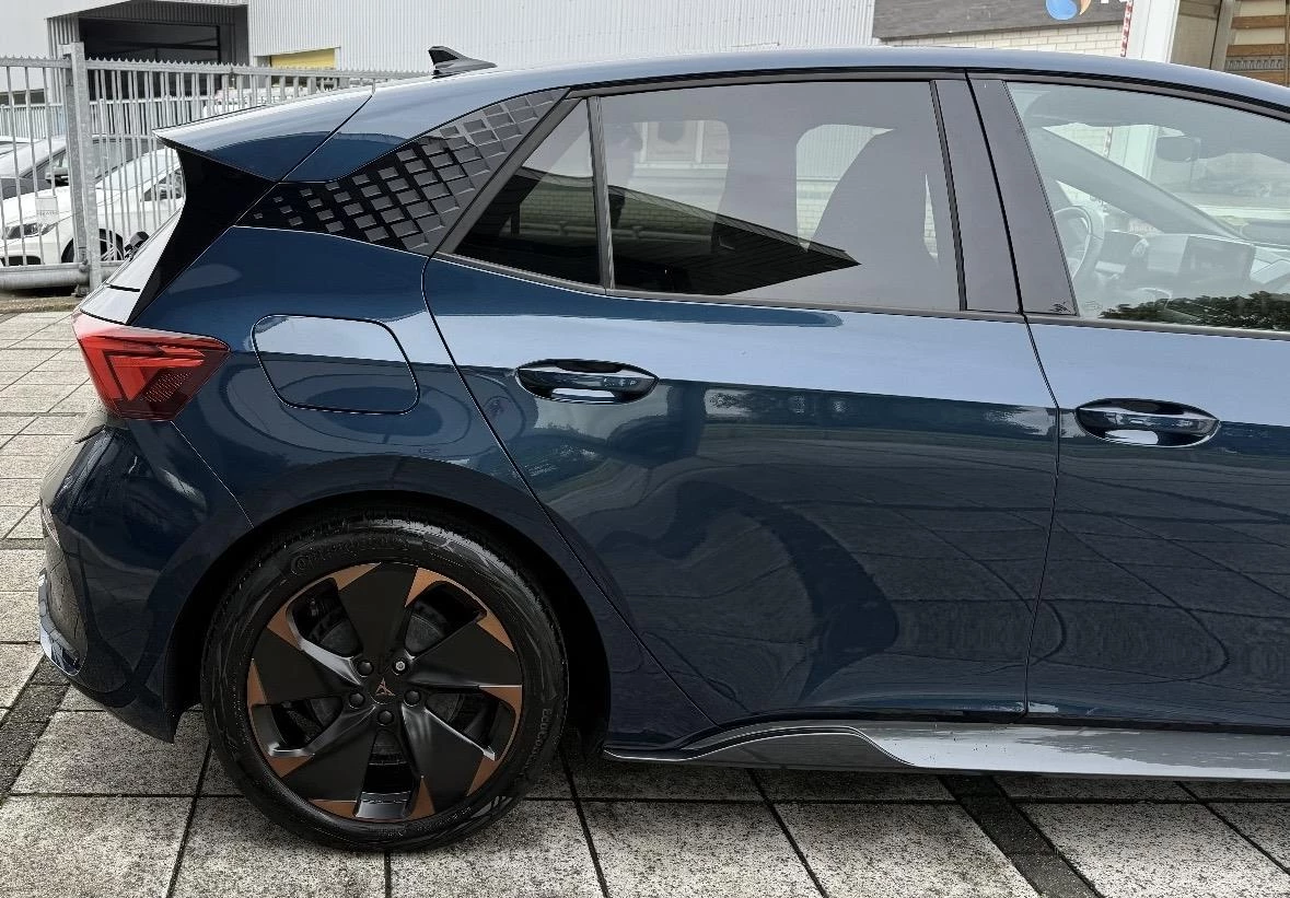 Hoofdafbeelding CUPRA Born