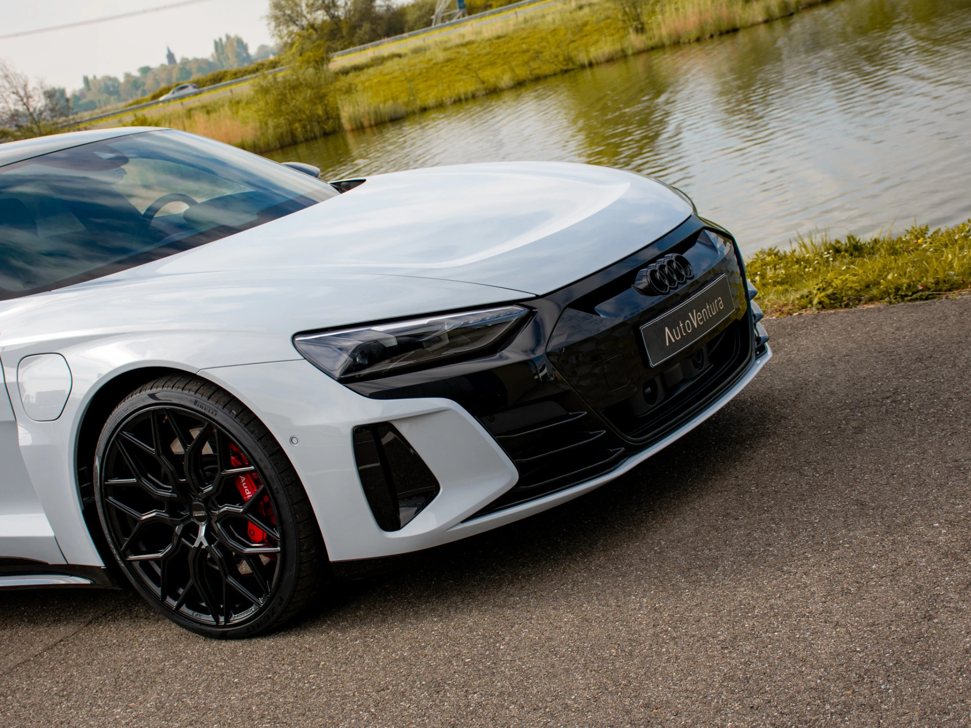 Hoofdafbeelding Audi e-tron GT