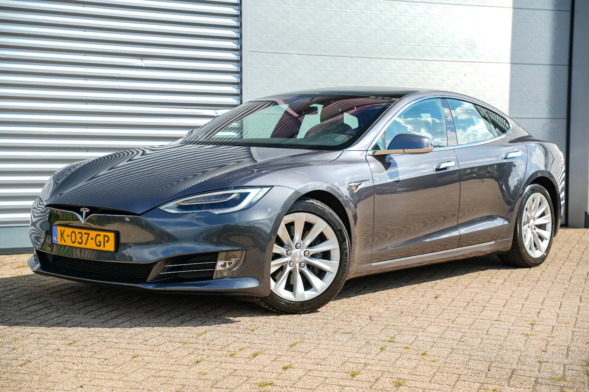 Hoofdafbeelding Tesla Model S