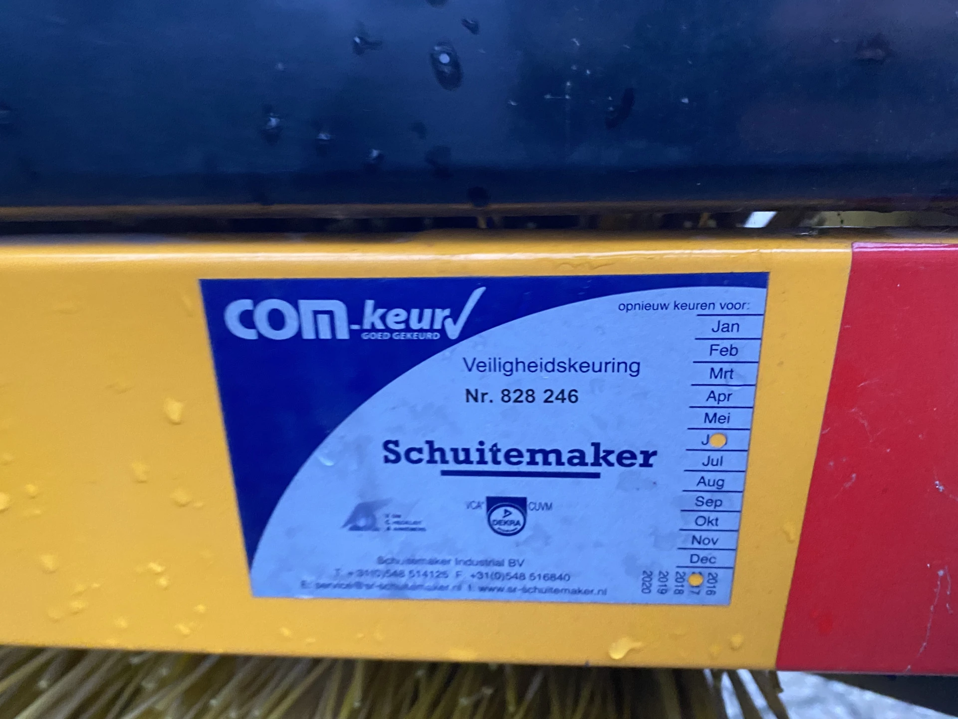 Hoofdafbeelding NIDO Rolbezem Sneeuwbezem