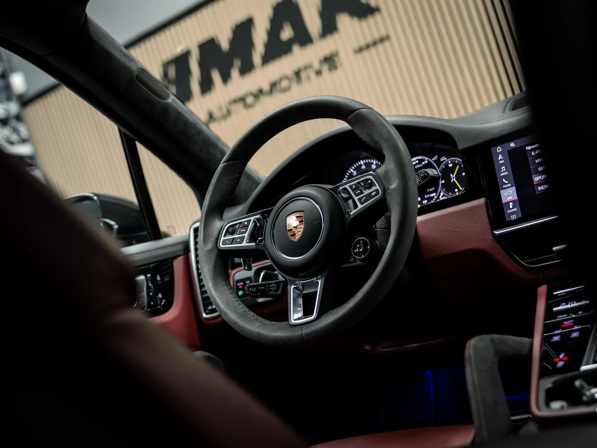 Hoofdafbeelding Porsche Cayenne