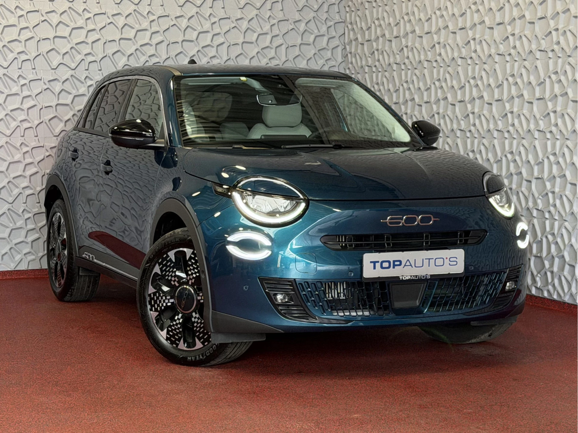 Hoofdafbeelding Fiat 600