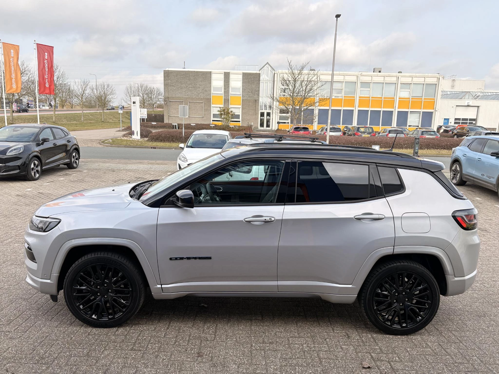 Hoofdafbeelding Jeep Compass