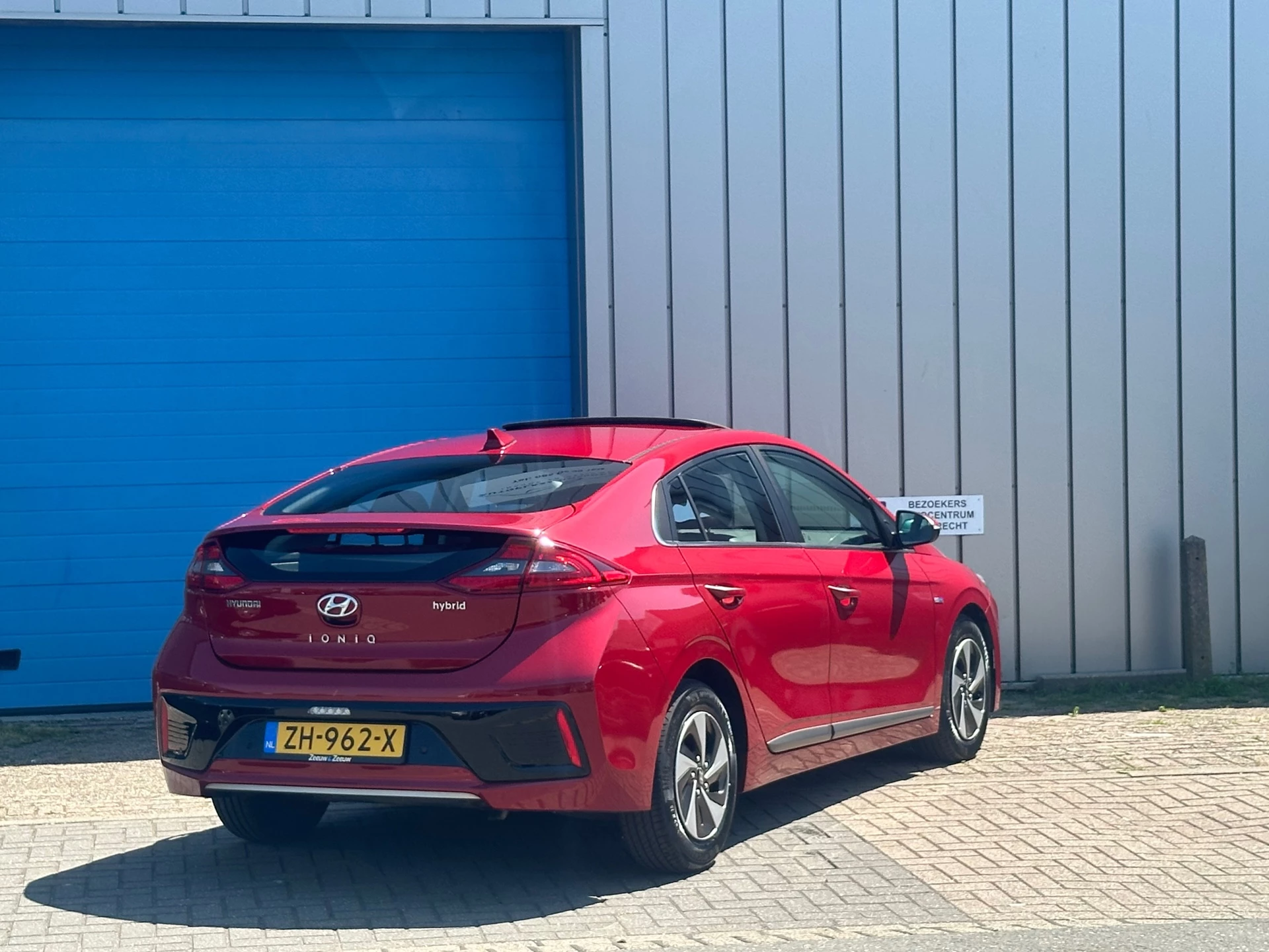 Hoofdafbeelding Hyundai IONIQ