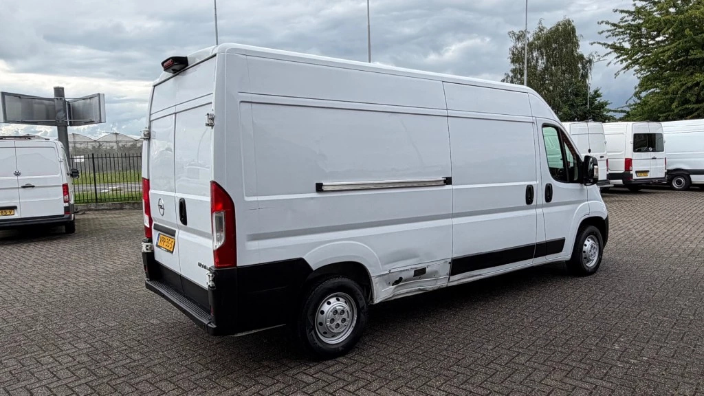 Hoofdafbeelding Opel Movano