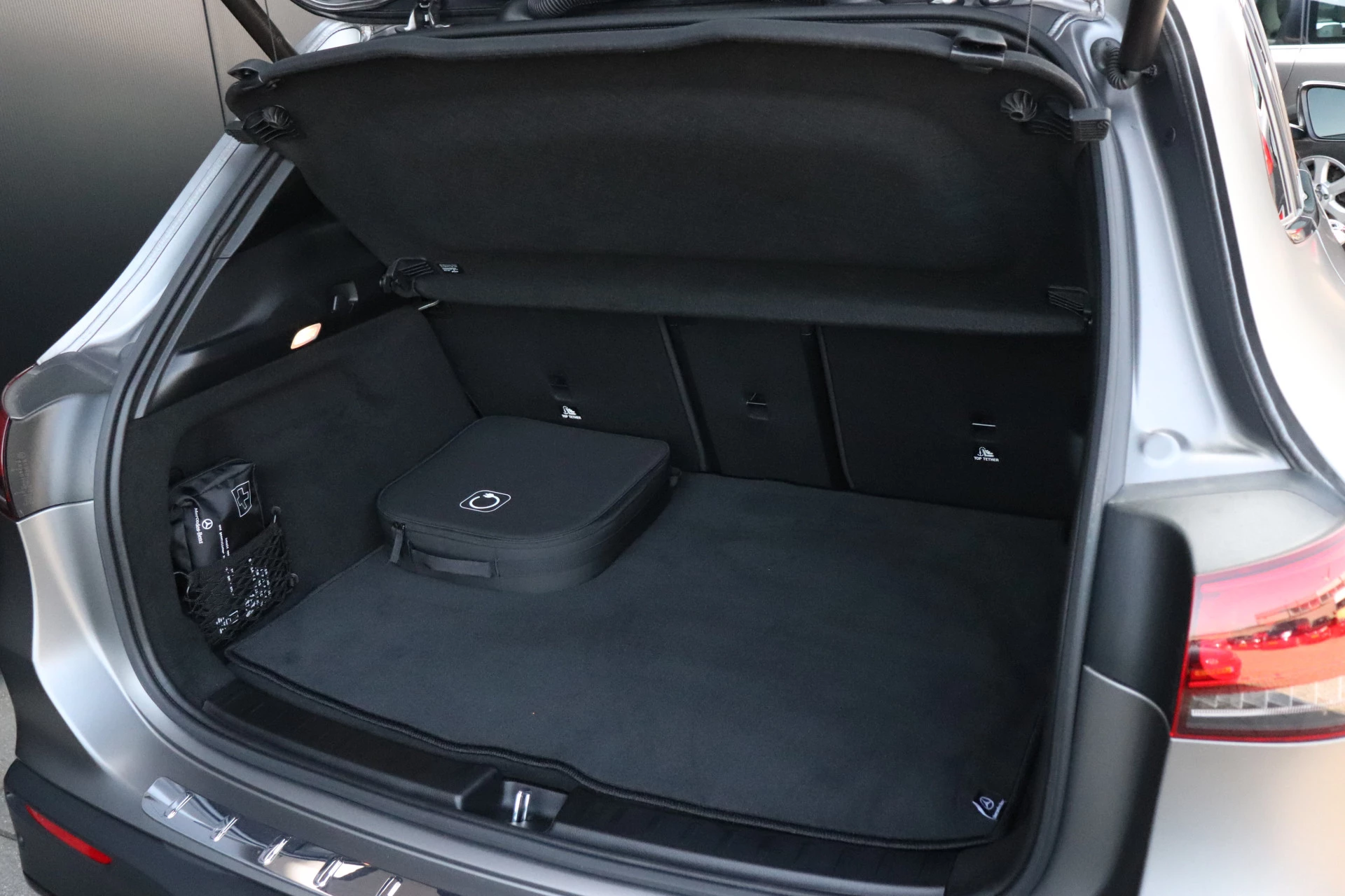 Hoofdafbeelding Mercedes-Benz EQA