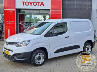 Toyota PROACE CITY 1.5 D-4D Live AIRCO NAVIGATIE PARKEERSENSOREN TREKHAAK