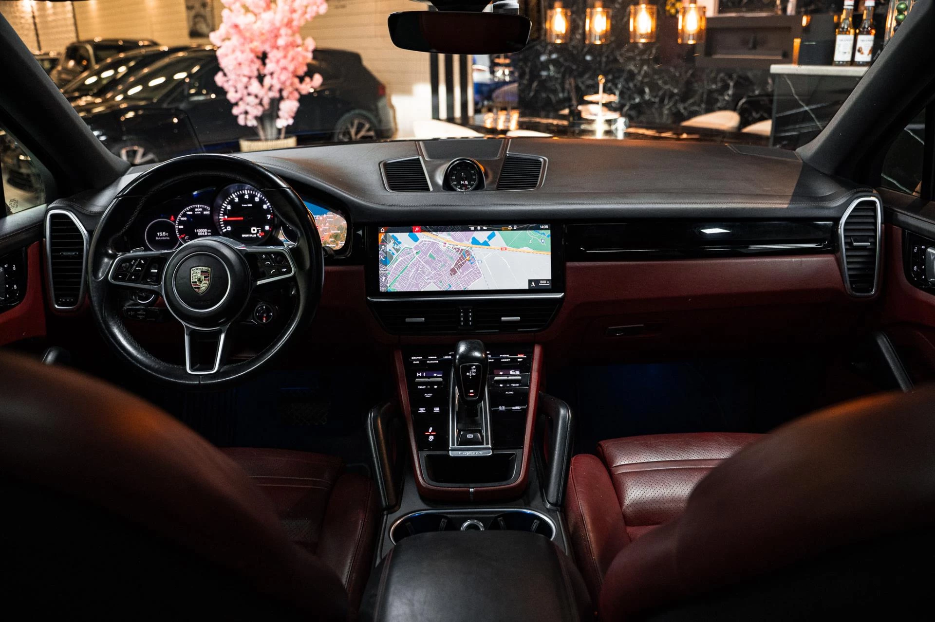 Hoofdafbeelding Porsche Cayenne