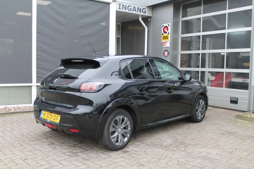 Hoofdafbeelding Peugeot e-208